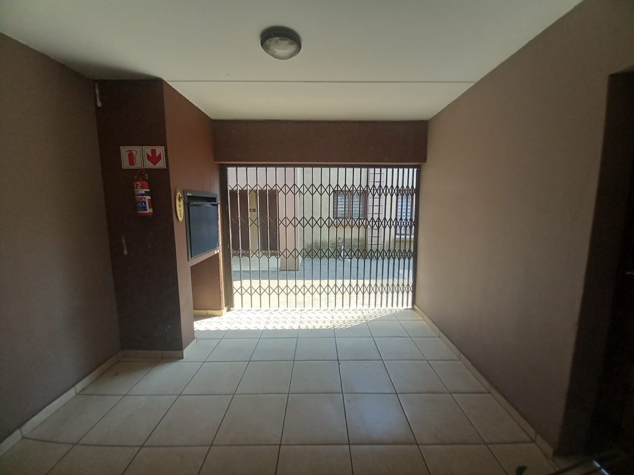 To Let 2 Bedroom Property for Rent in Dalview Gauteng