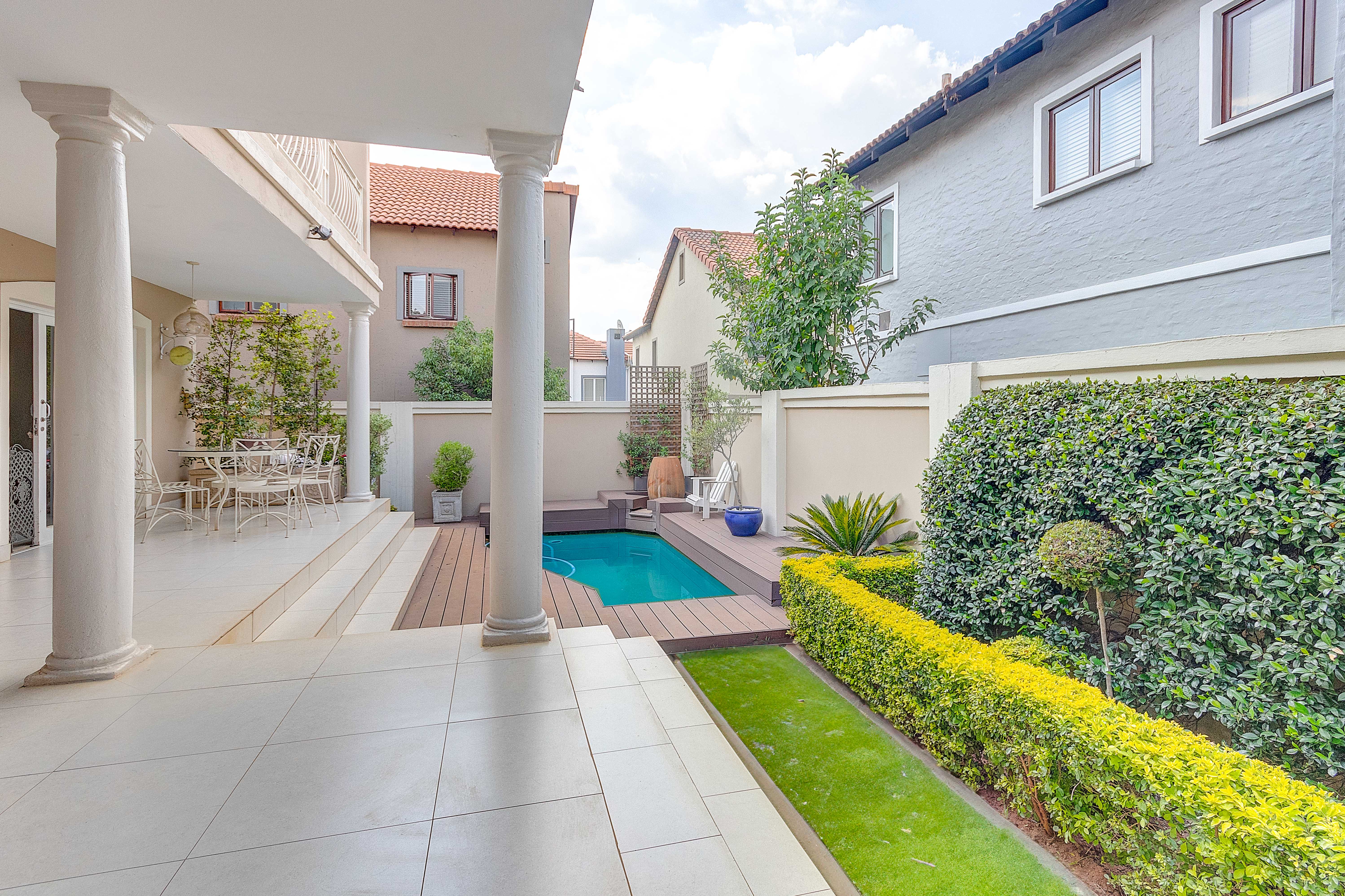 3 Bedroom Property for Sale in Broadacres Gauteng