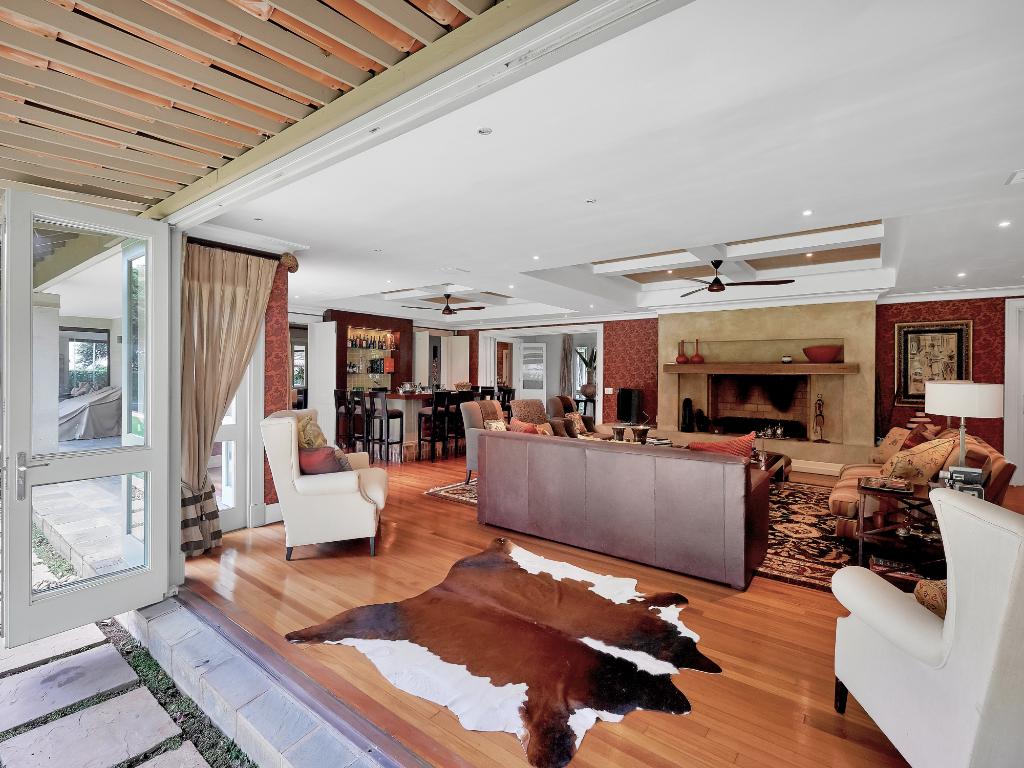 5 Bedroom Property for Sale in Bryanston Gauteng