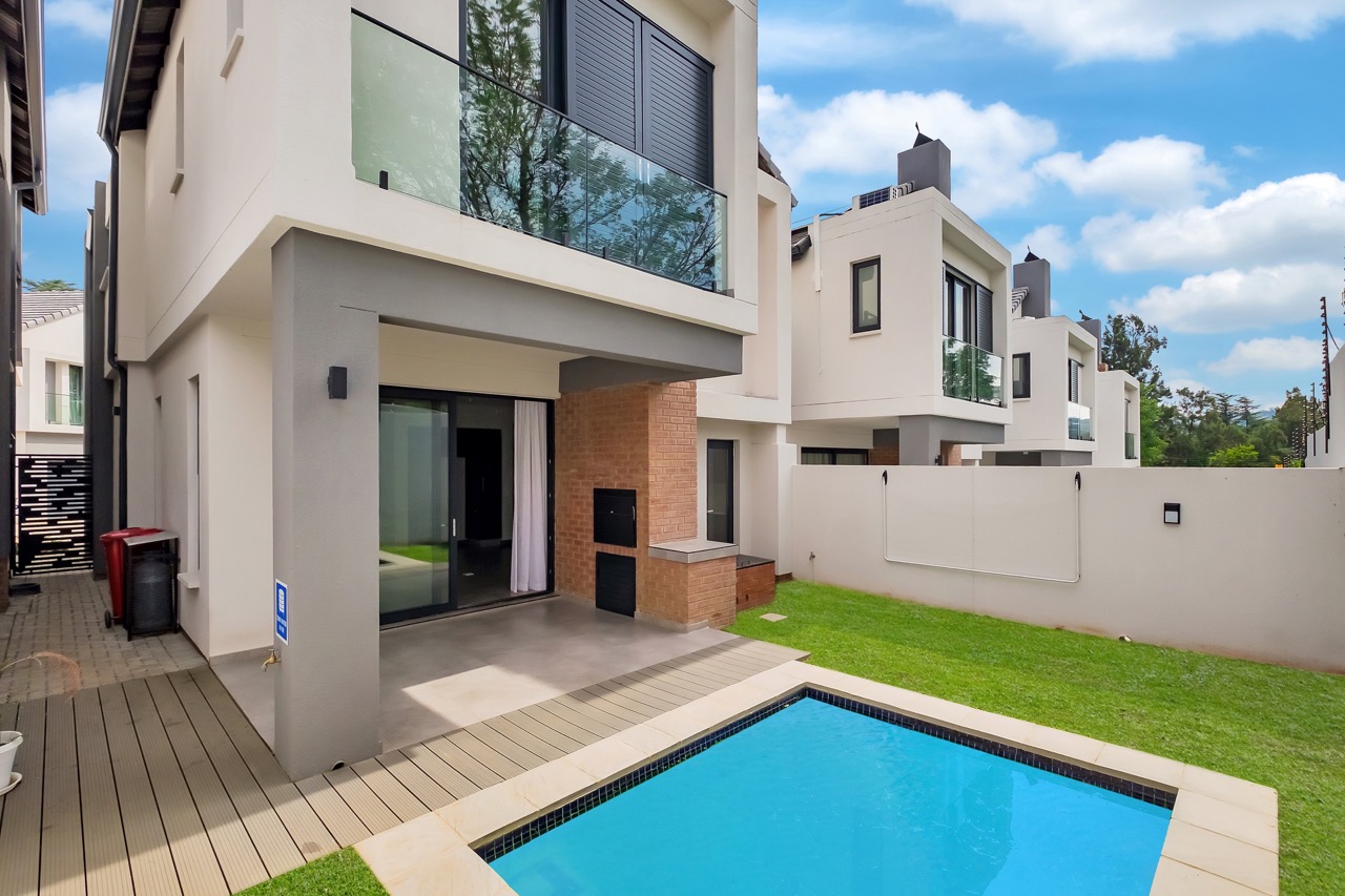 3 Bedroom Property for Sale in Bryanston Gauteng