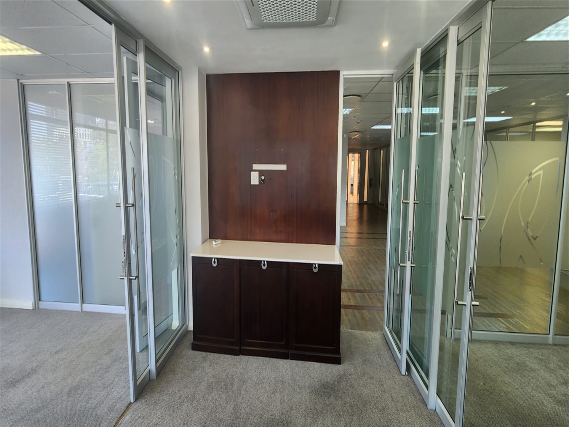 To Let commercial Property for Rent in Wierda Valley Gauteng