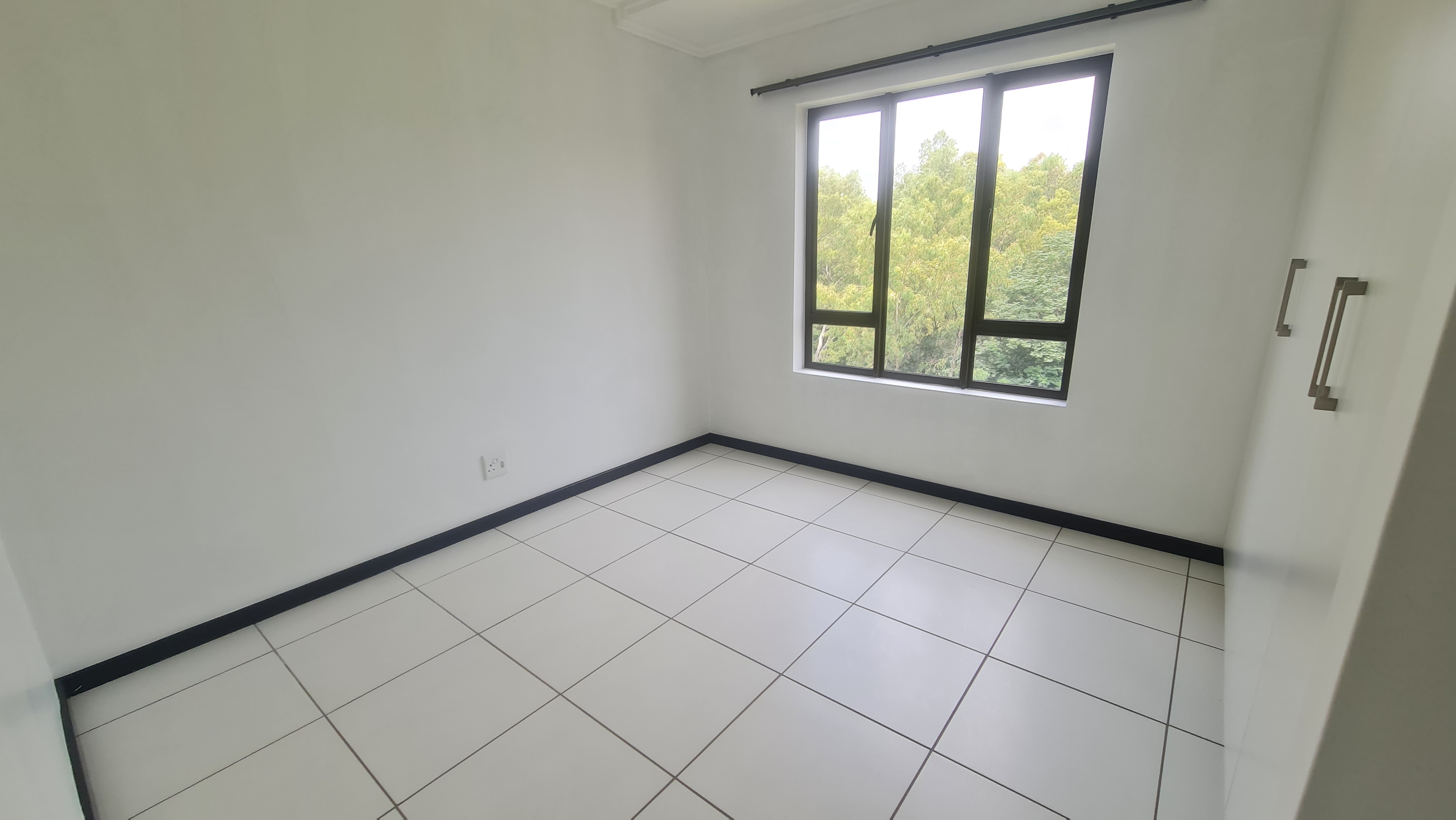 To Let 3 Bedroom Property for Rent in Lonehill Gauteng