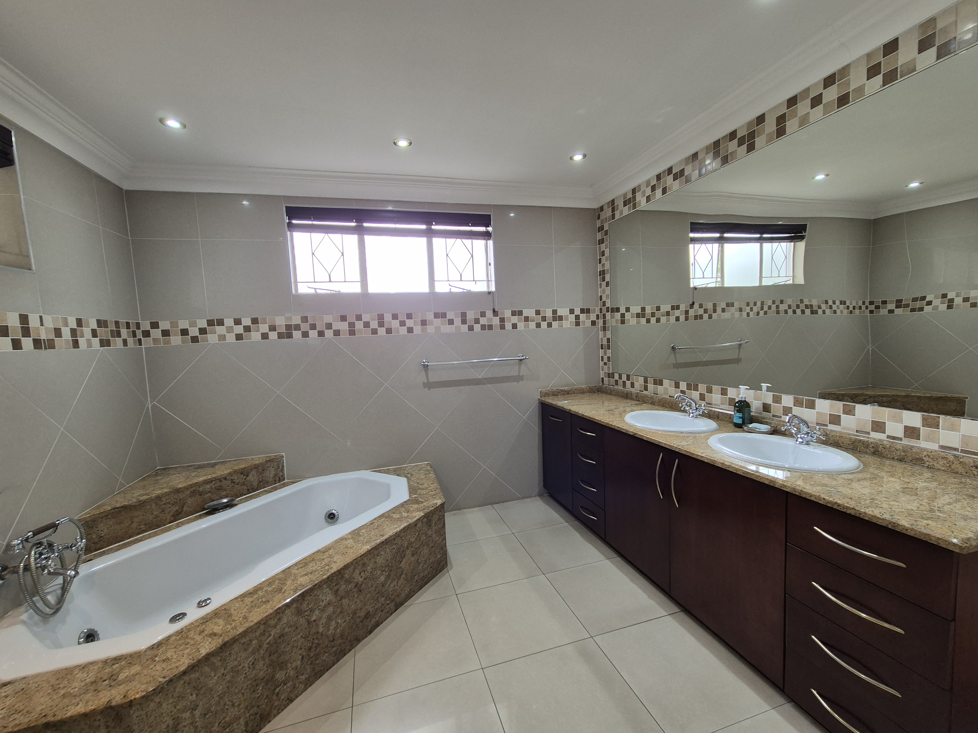 4 Bedroom Property for Sale in Morning Hill Gauteng