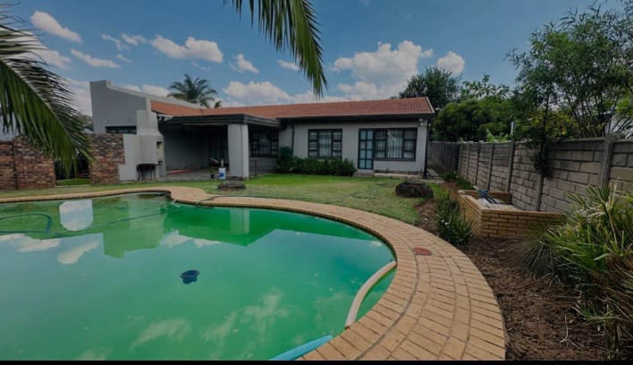 To Let 4 Bedroom Property for Rent in Kempton Park Central Gauteng