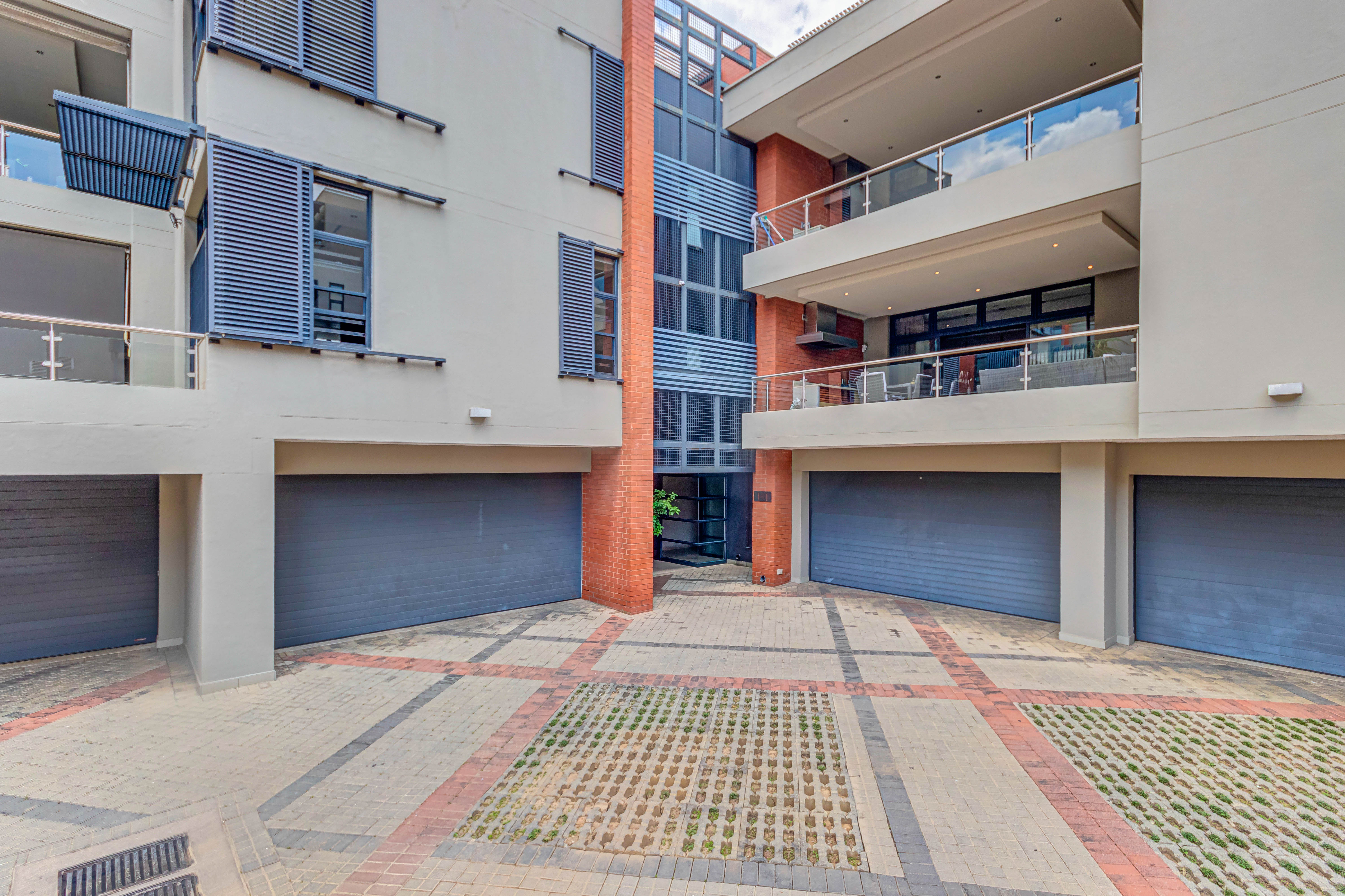 2 Bedroom Property for Sale in Abbotsford Gauteng