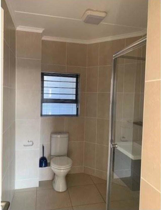 To Let 2 Bedroom Property for Rent in Olivedale Gauteng