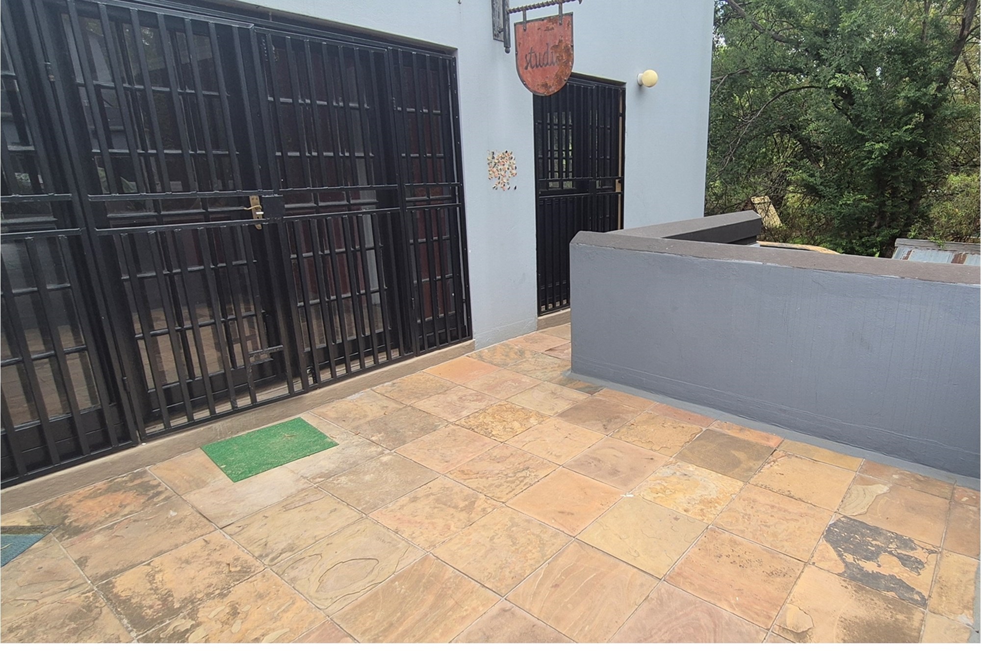 To Let 2 Bedroom Property for Rent in Johannesburg North Gauteng