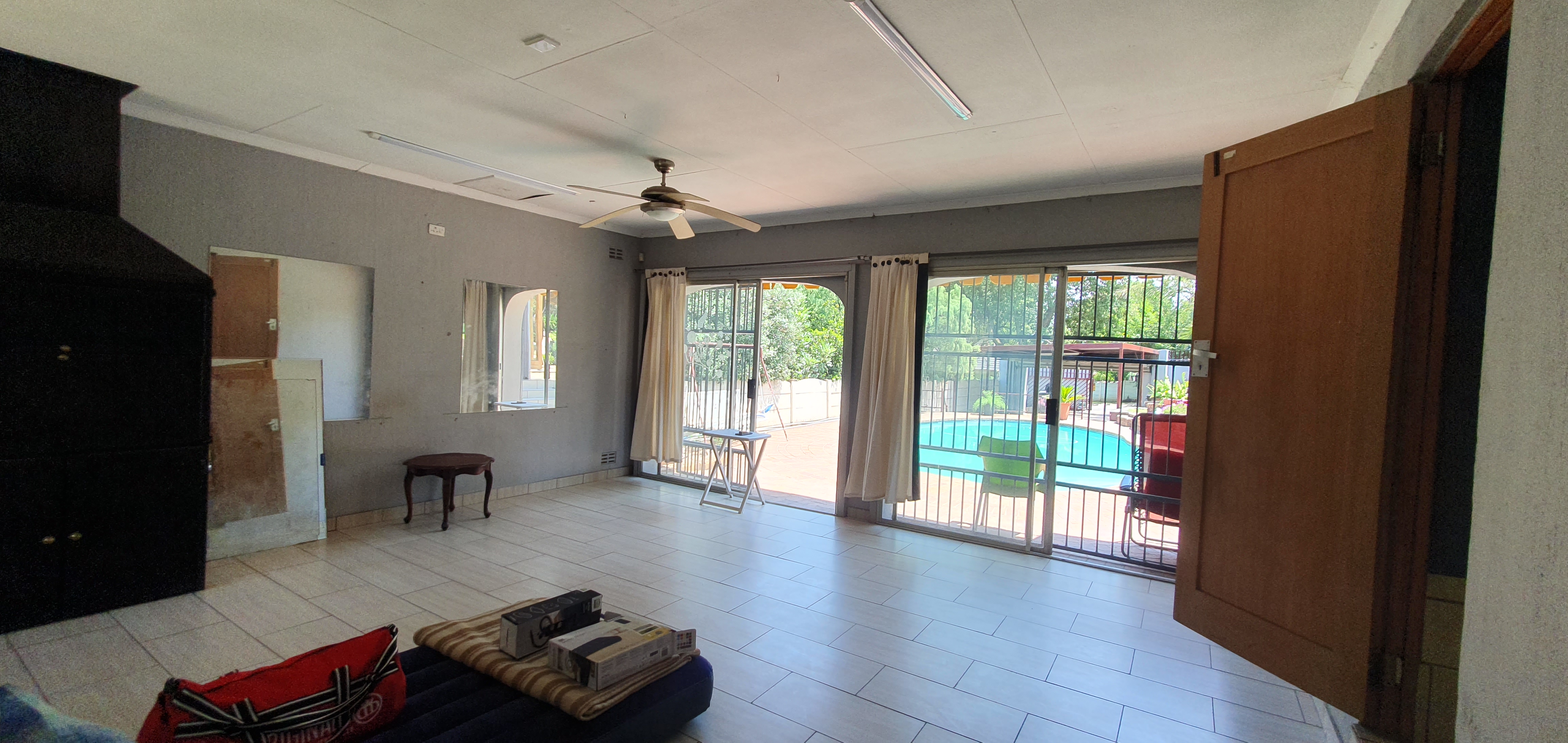 3 Bedroom Property for Sale in Brackendowns Gauteng