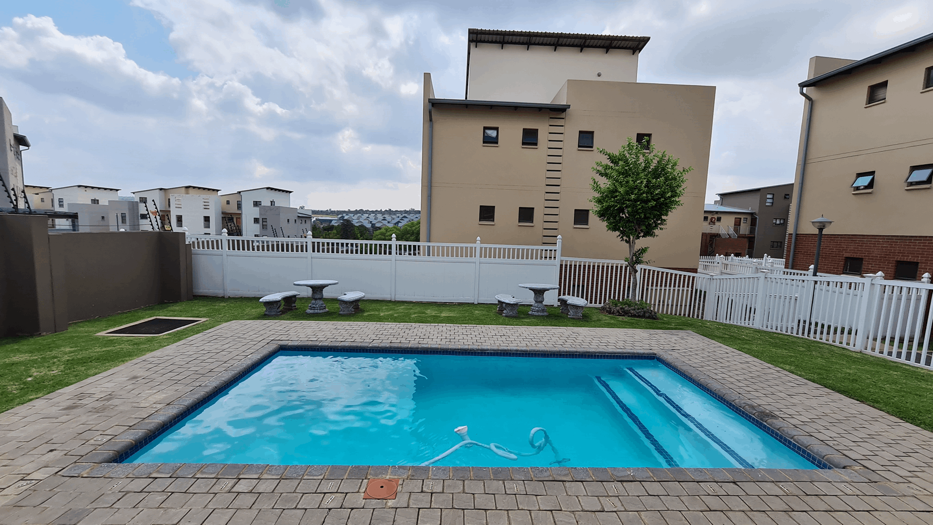 To Let 0 Bedroom Property for Rent in Barbeque Downs Gauteng