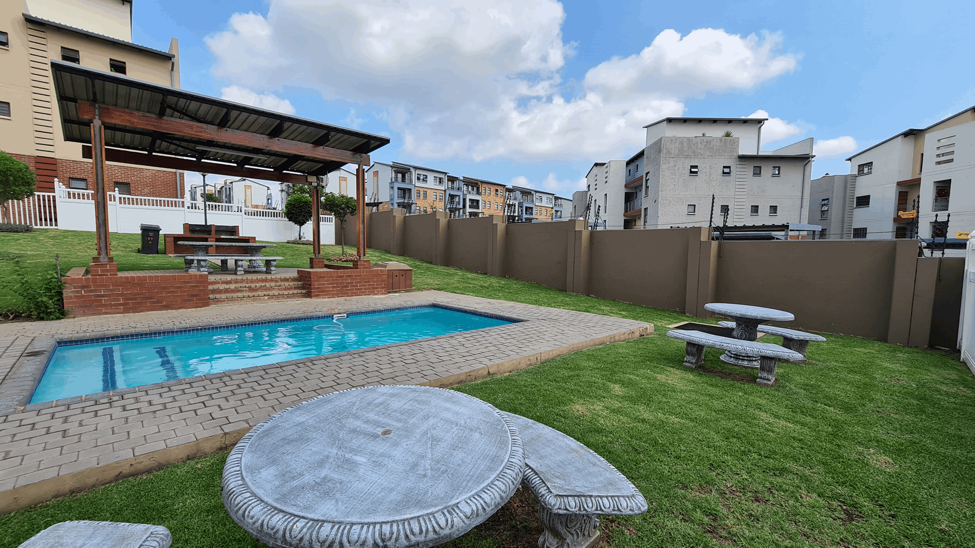 To Let 0 Bedroom Property for Rent in Barbeque Downs Gauteng