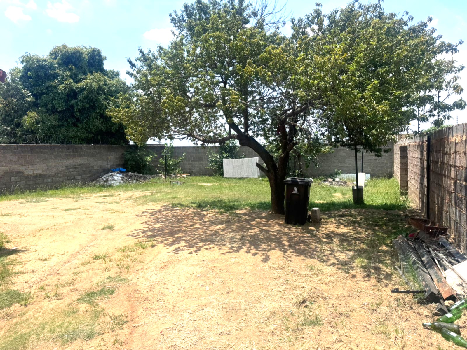 5 Bedroom Property for Sale in Norkem Park Gauteng