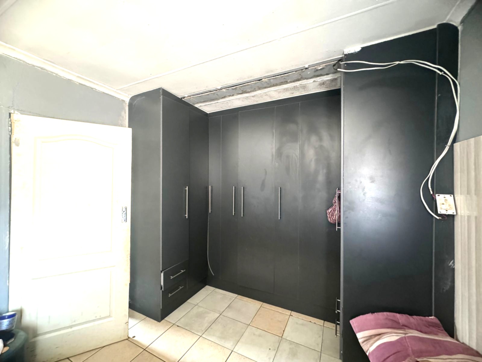 5 Bedroom Property for Sale in Norkem Park Gauteng