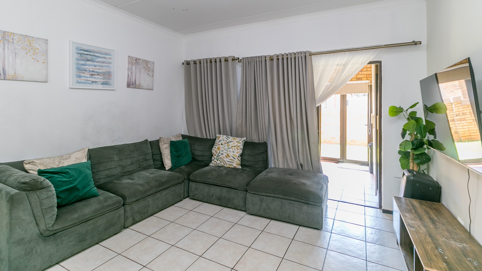 2 Bedroom Property for Sale in Ferndale Gauteng