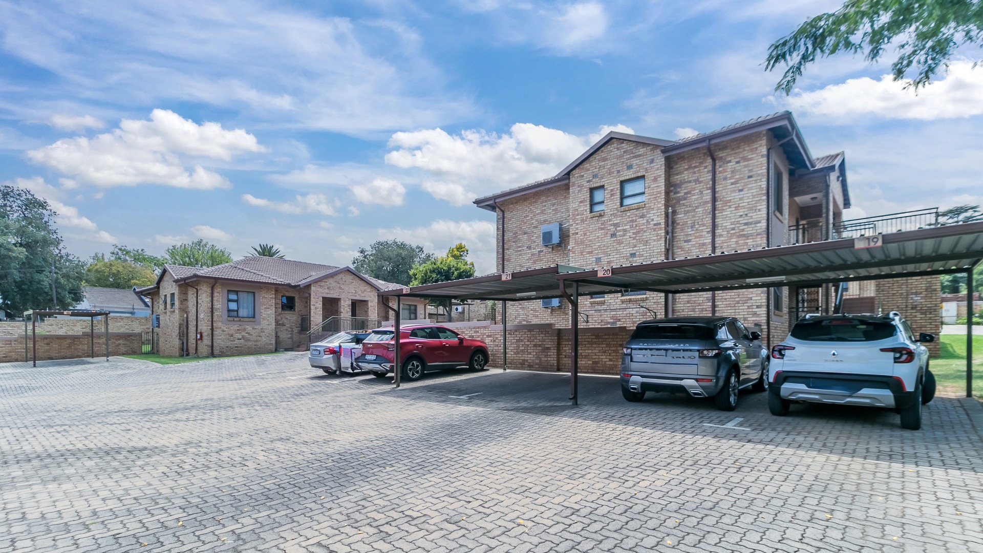 2 Bedroom Property for Sale in Ferndale Gauteng