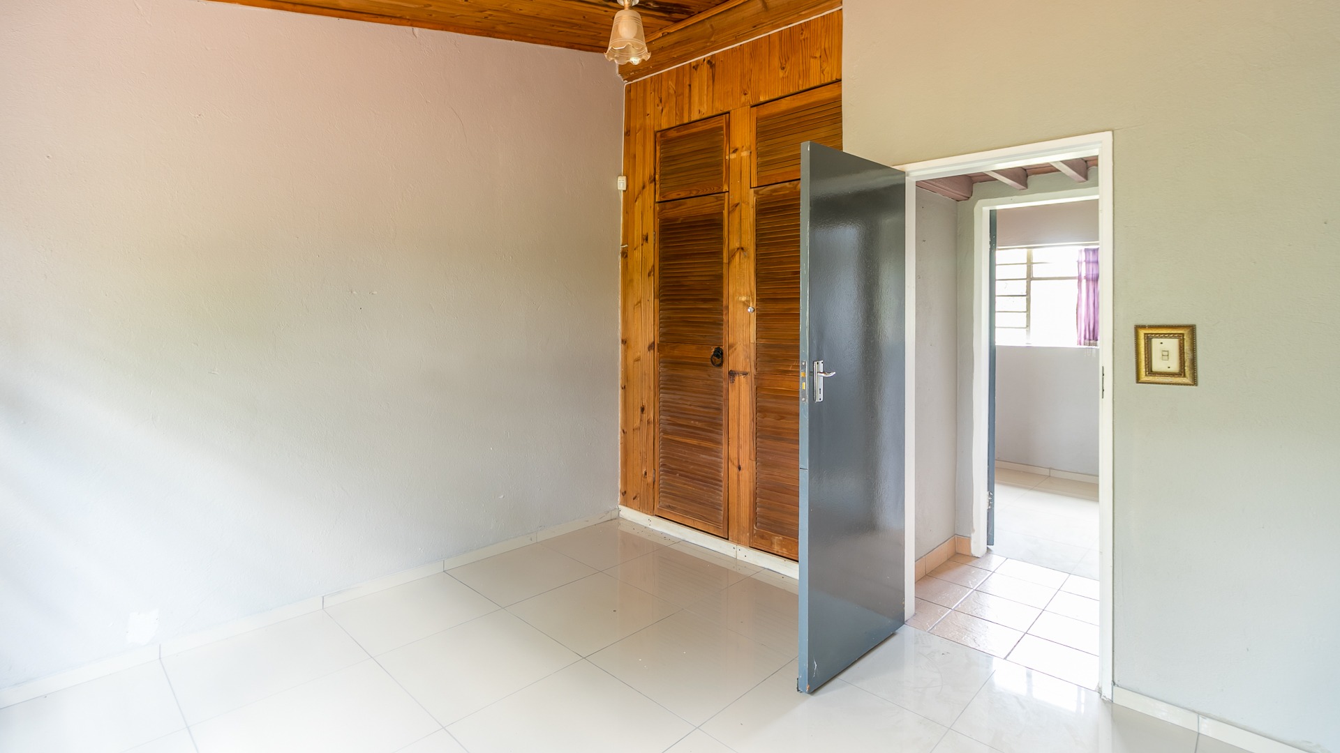 To Let 3 Bedroom Property for Rent in Glen Austin Gauteng