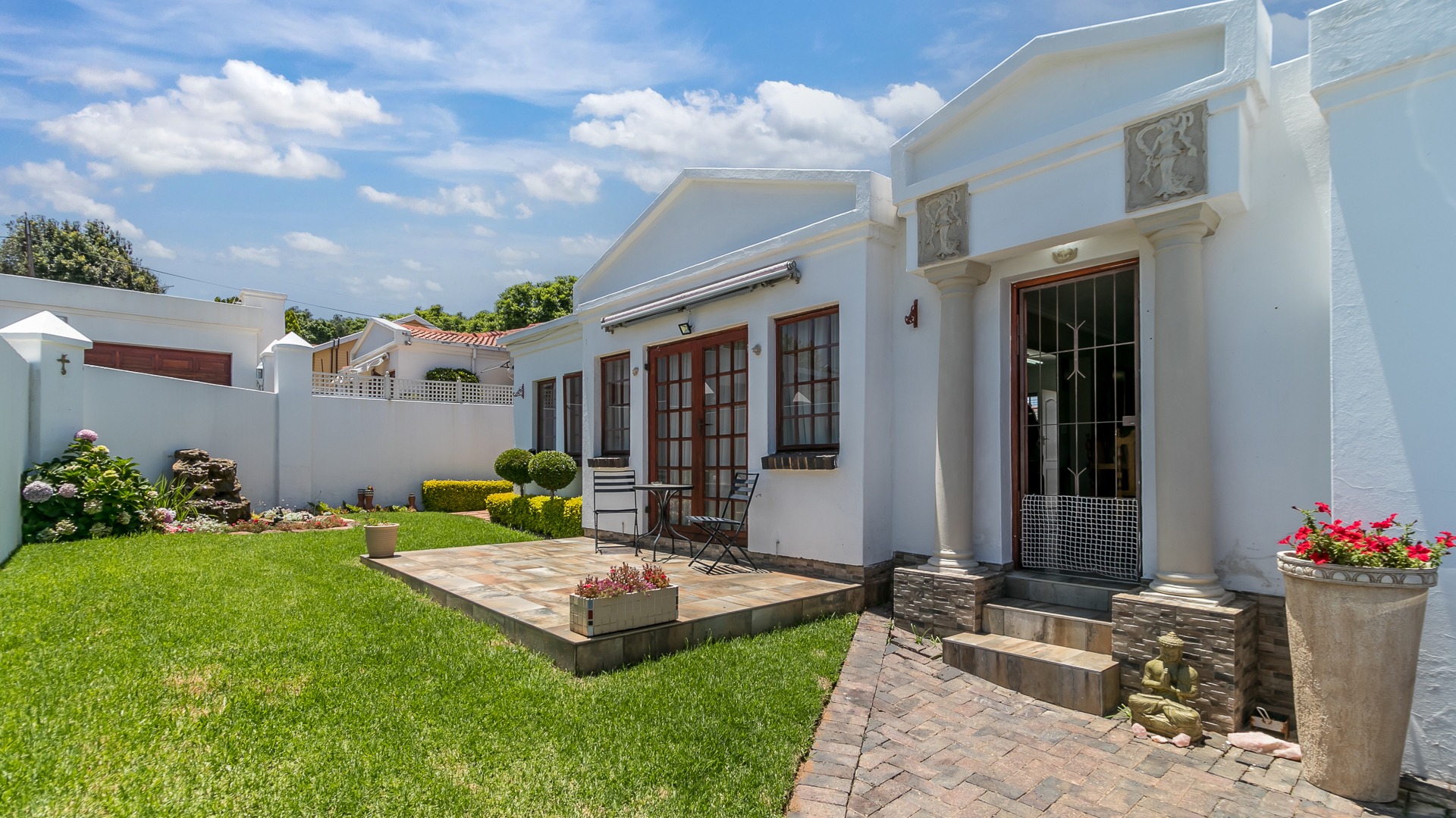 2 Bedroom Property for Sale in Halfway Gardens Gauteng