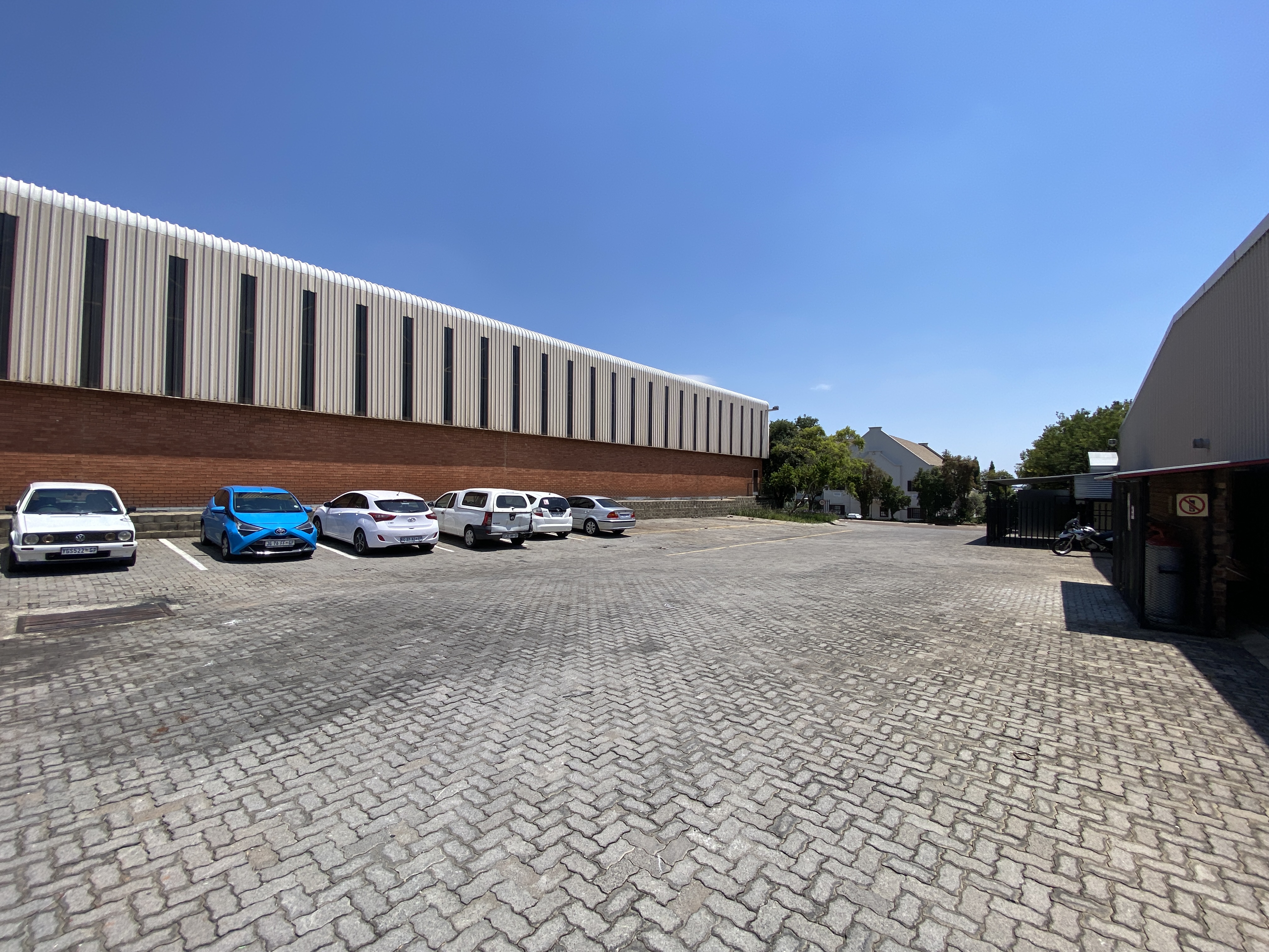 To Let commercial Property for Rent in Randjespark Gauteng