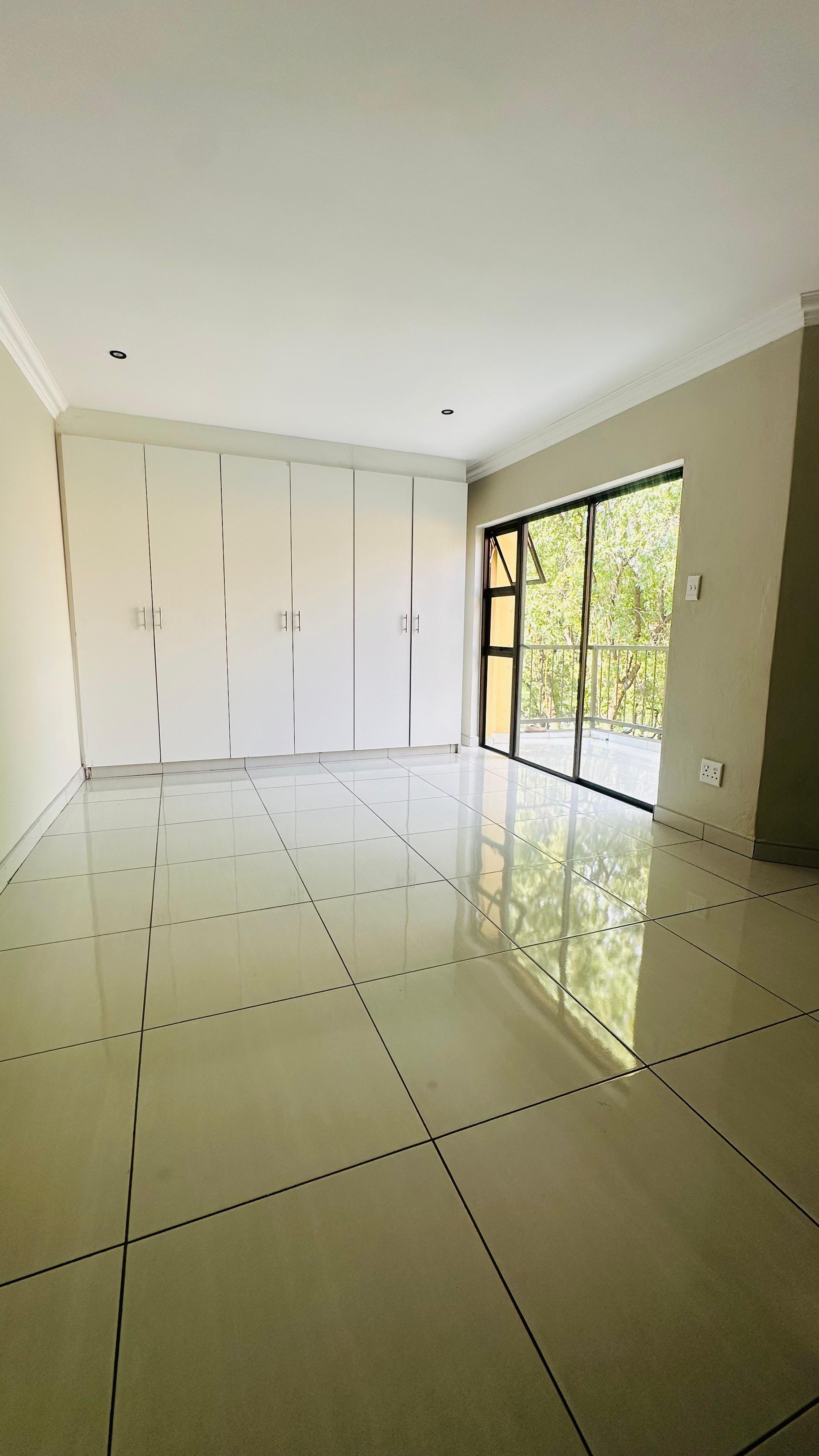 5 Bedroom Property for Sale in Van Riebeeck Park Gauteng