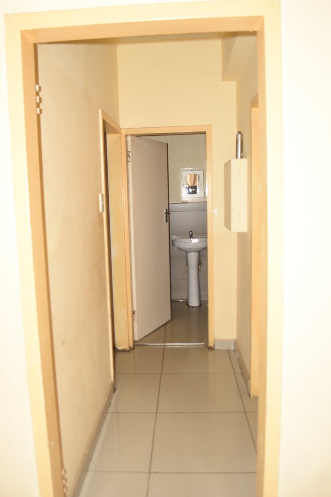 2 Bedroom Property for Sale in Pretoria Central Gauteng