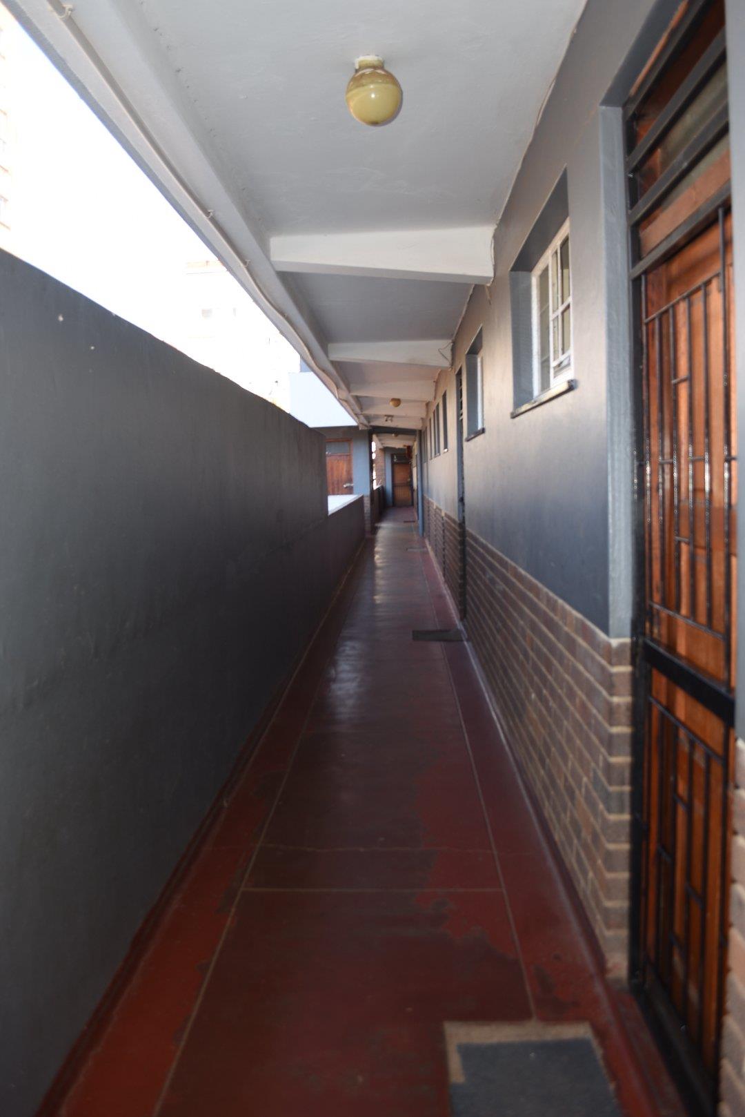 2 Bedroom Property for Sale in Pretoria Central Gauteng