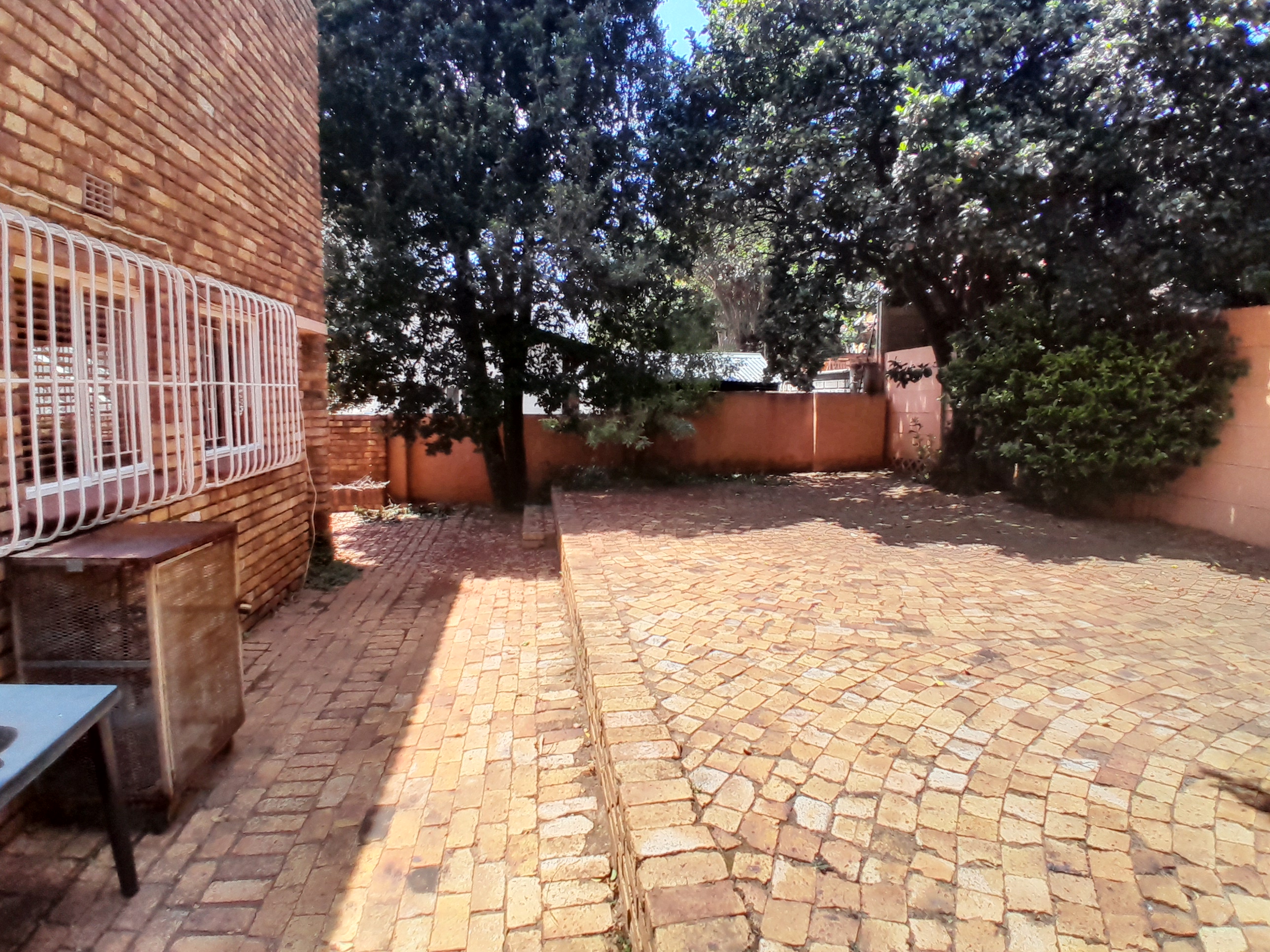 3 Bedroom Property for Sale in Helderkruin View Gauteng