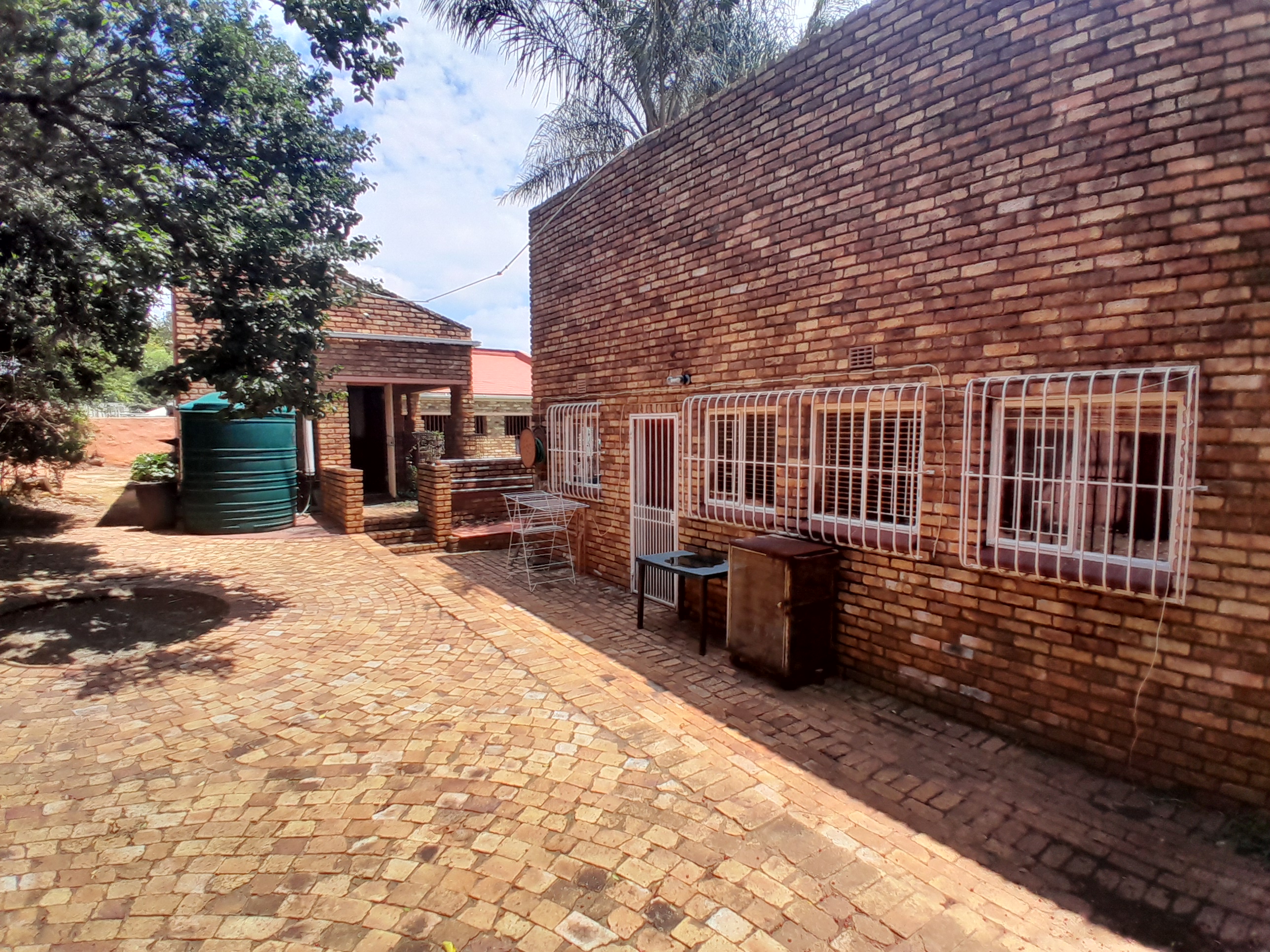 3 Bedroom Property for Sale in Helderkruin View Gauteng