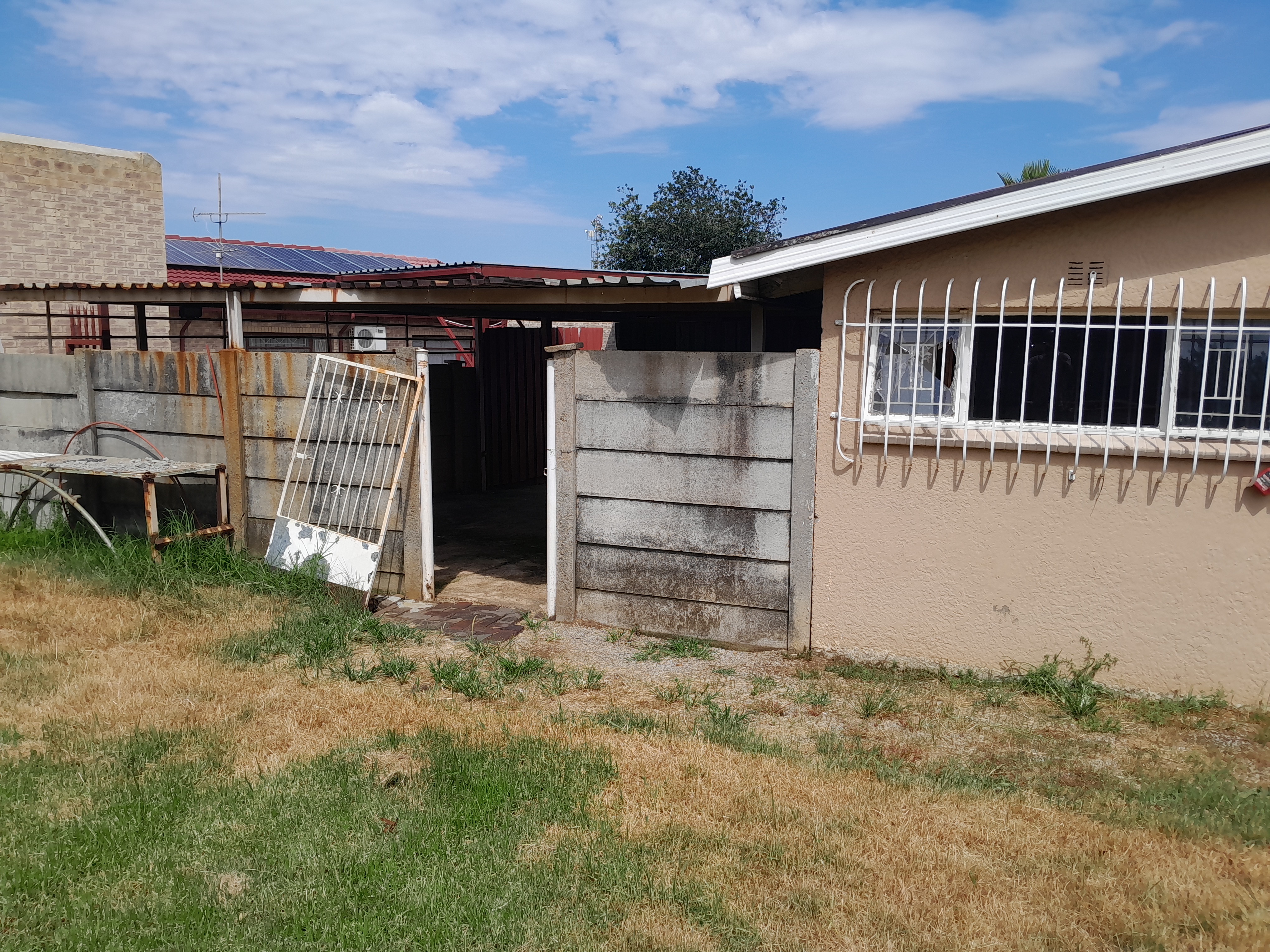 3 Bedroom Property for Sale in Witpoortjie Gauteng