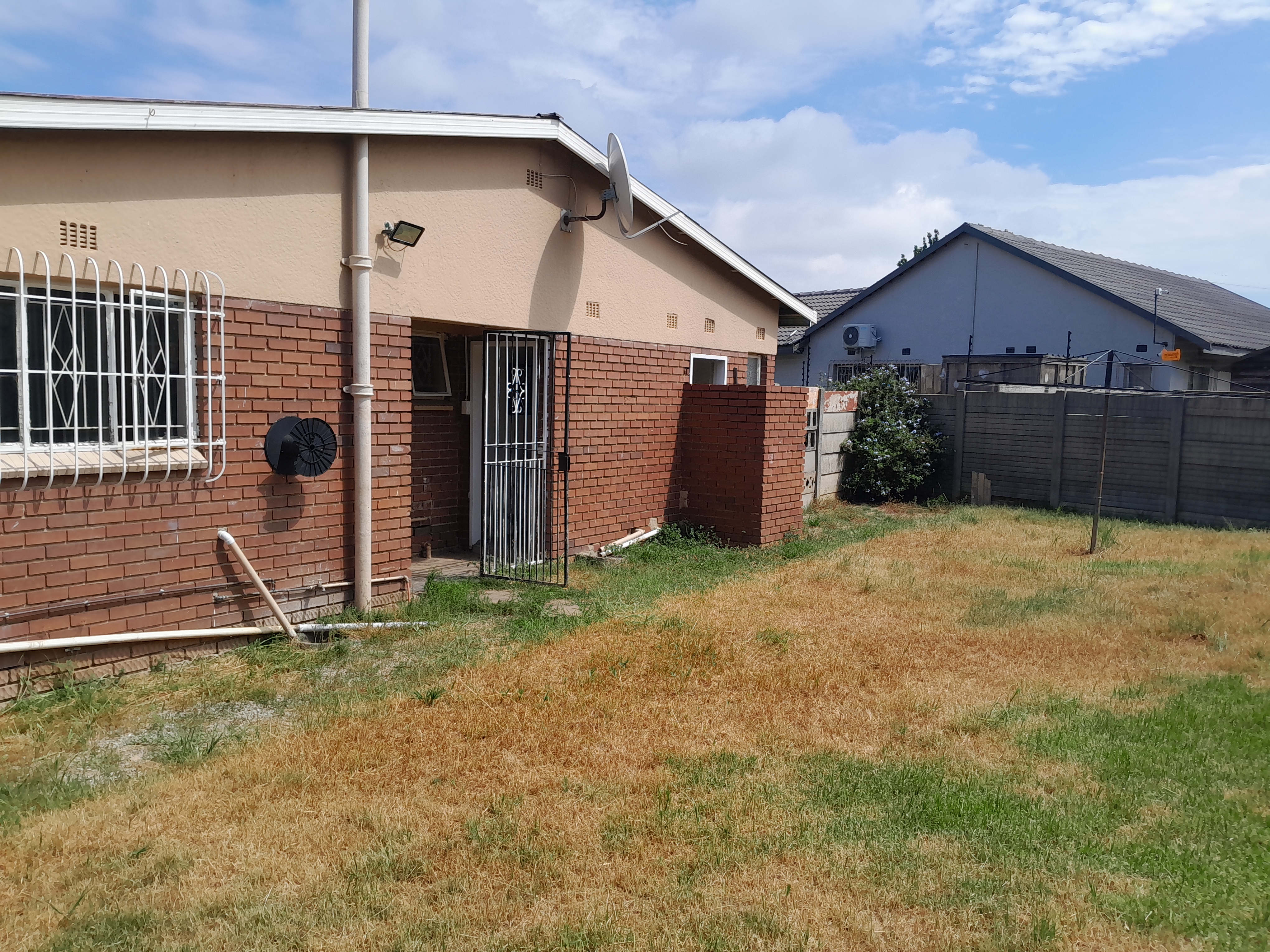 3 Bedroom Property for Sale in Witpoortjie Gauteng