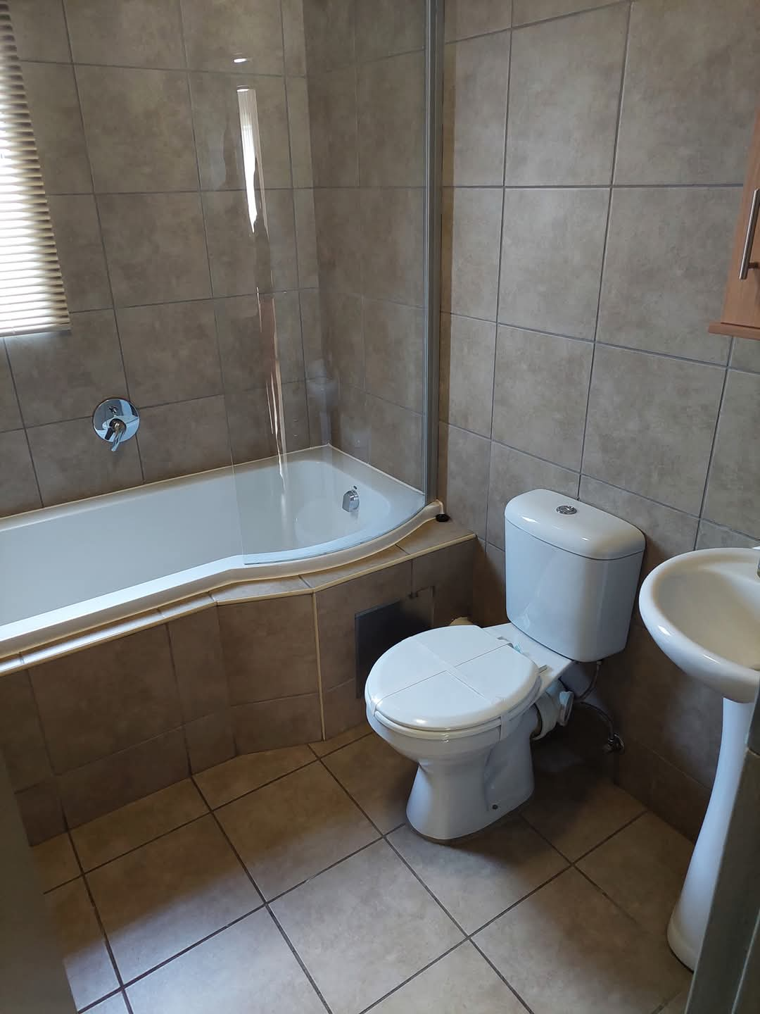 2 Bedroom Property for Sale in Olifantsvlei Gauteng