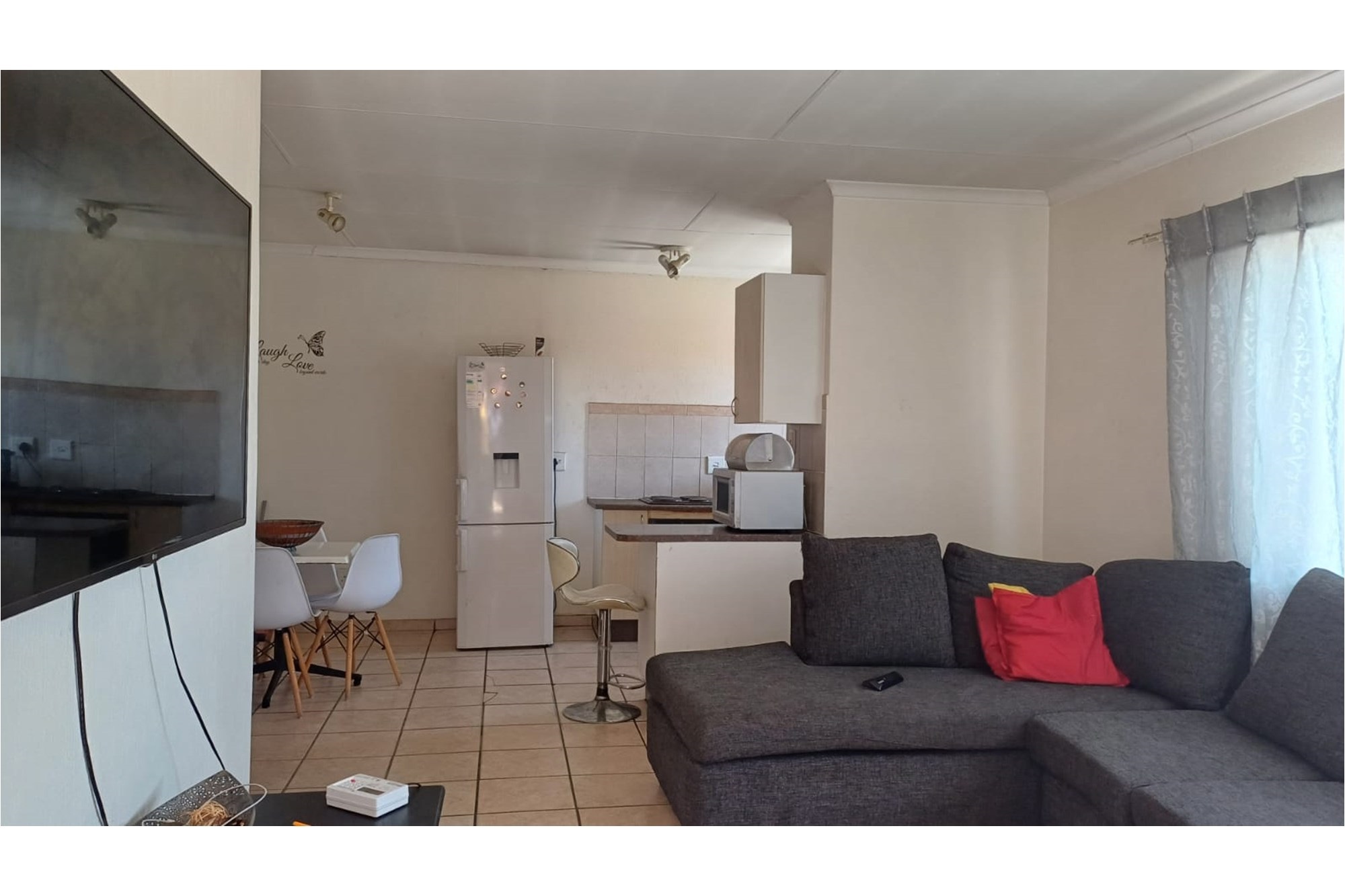 To Let 2 Bedroom Property for Rent in Sinoville Gauteng