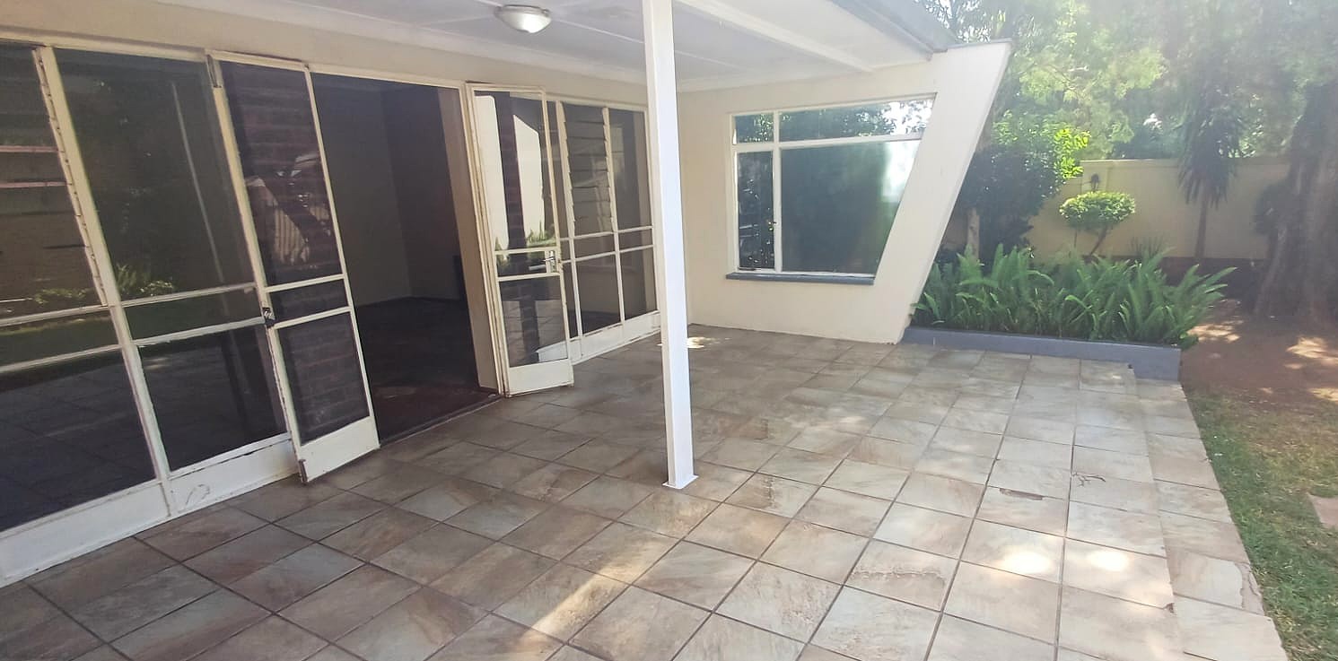 To Let 4 Bedroom Property for Rent in Wonderboom South Gauteng