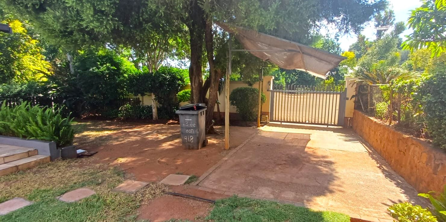 To Let 4 Bedroom Property for Rent in Wonderboom South Gauteng