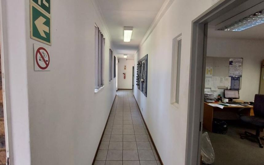 Commercial Property for Sale in Clayville Gauteng