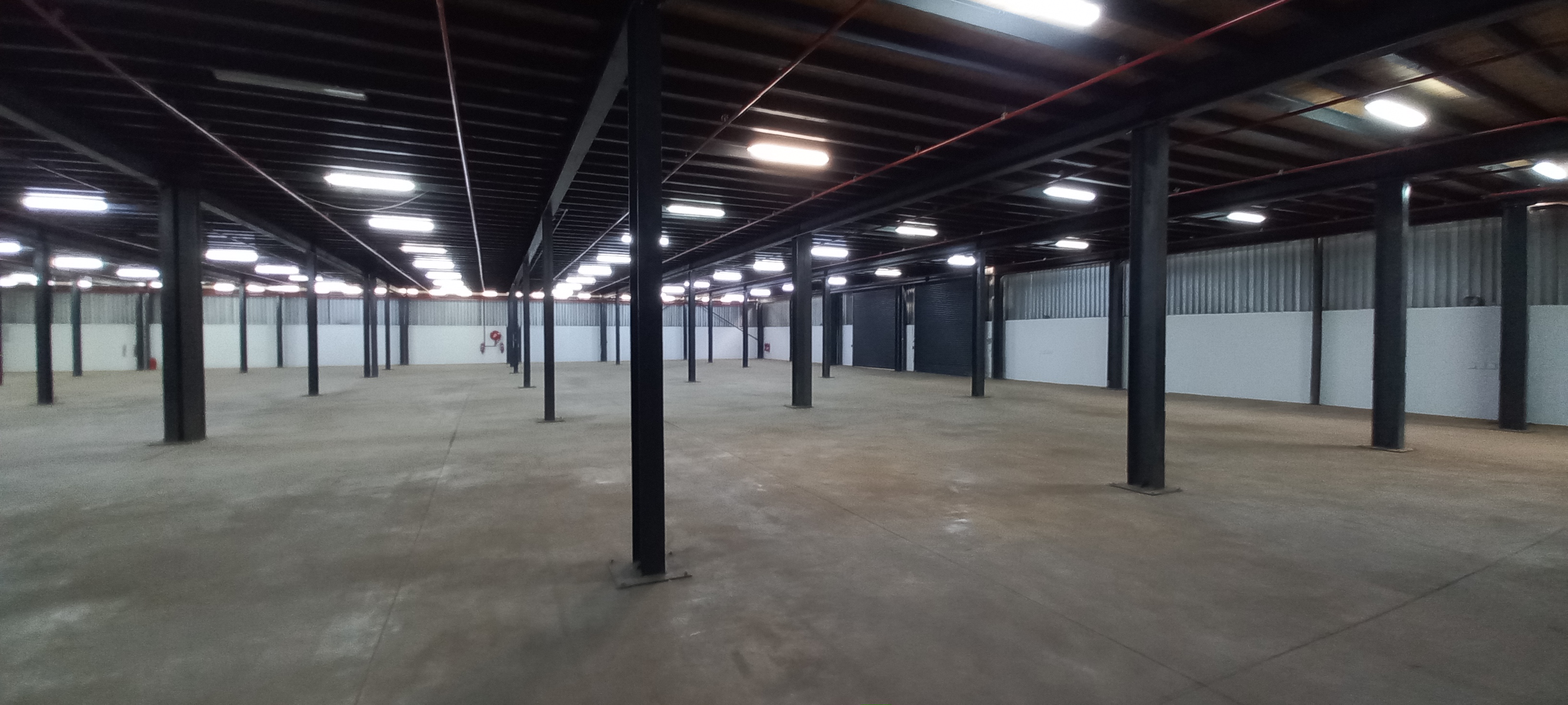 To Let commercial Property for Rent in Gosforth Park Gauteng