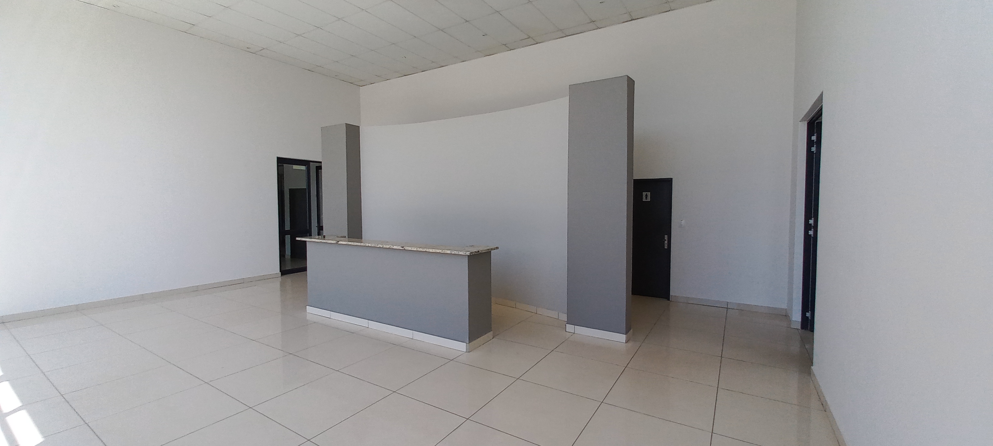 To Let commercial Property for Rent in Gosforth Park Gauteng