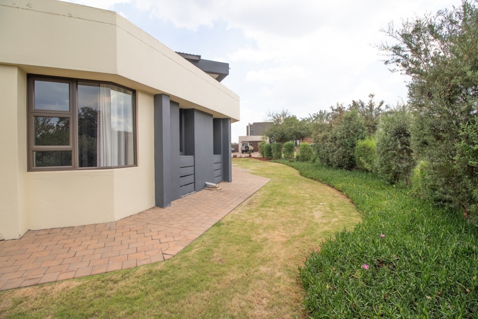 6 Bedroom Property for Sale in Serengeti Lifestyle Estate Gauteng