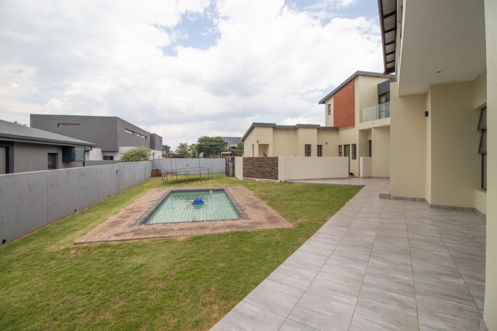 6 Bedroom Property for Sale in Serengeti Lifestyle Estate Gauteng