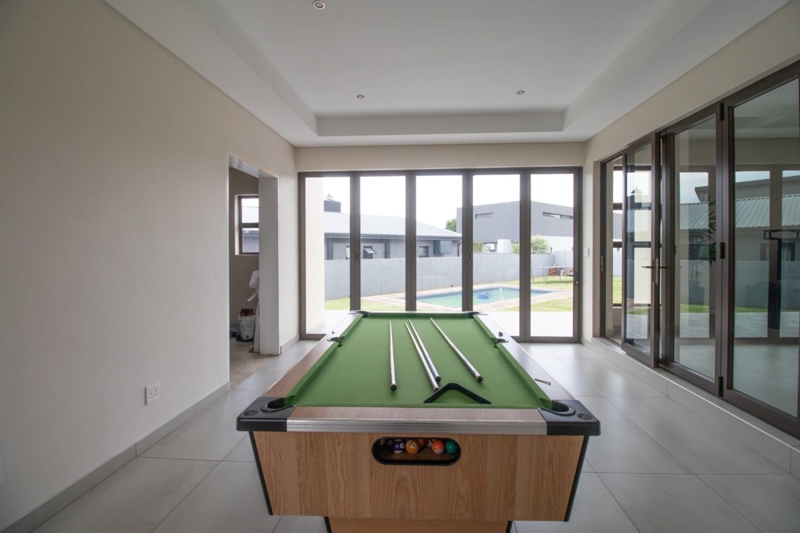 6 Bedroom Property for Sale in Serengeti Lifestyle Estate Gauteng