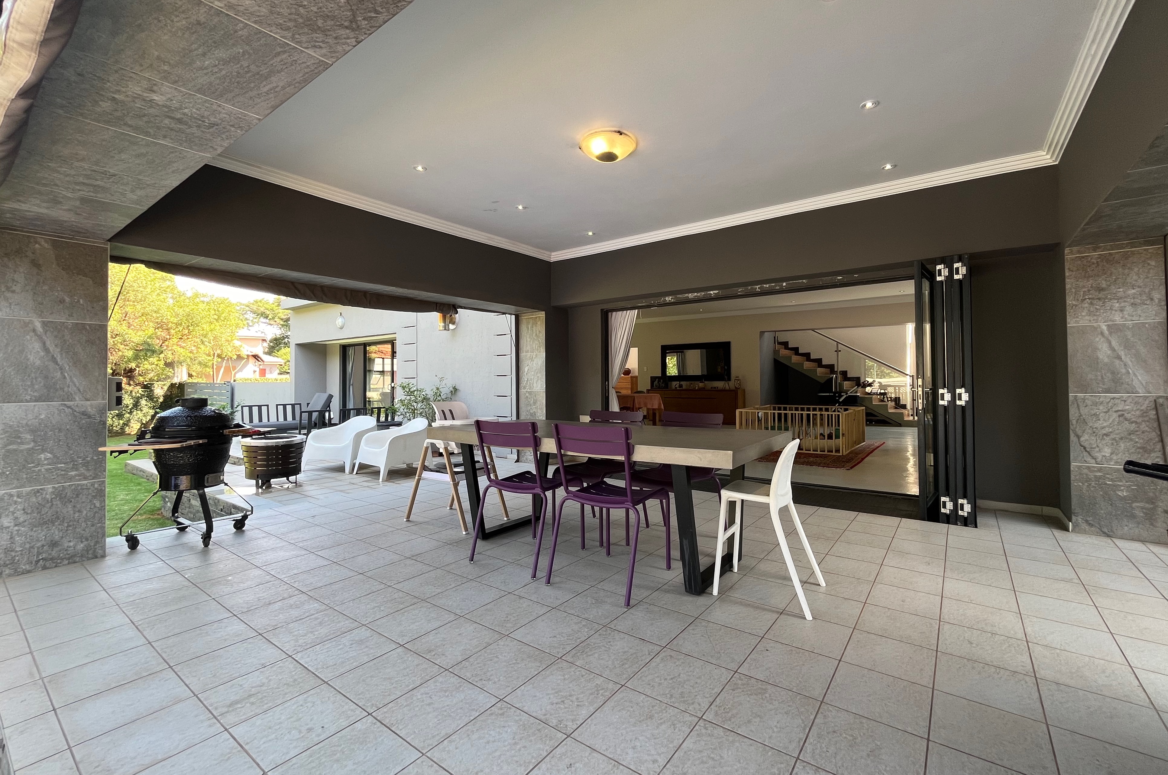 To Let 5 Bedroom Property for Rent in Newmark Estate Gauteng