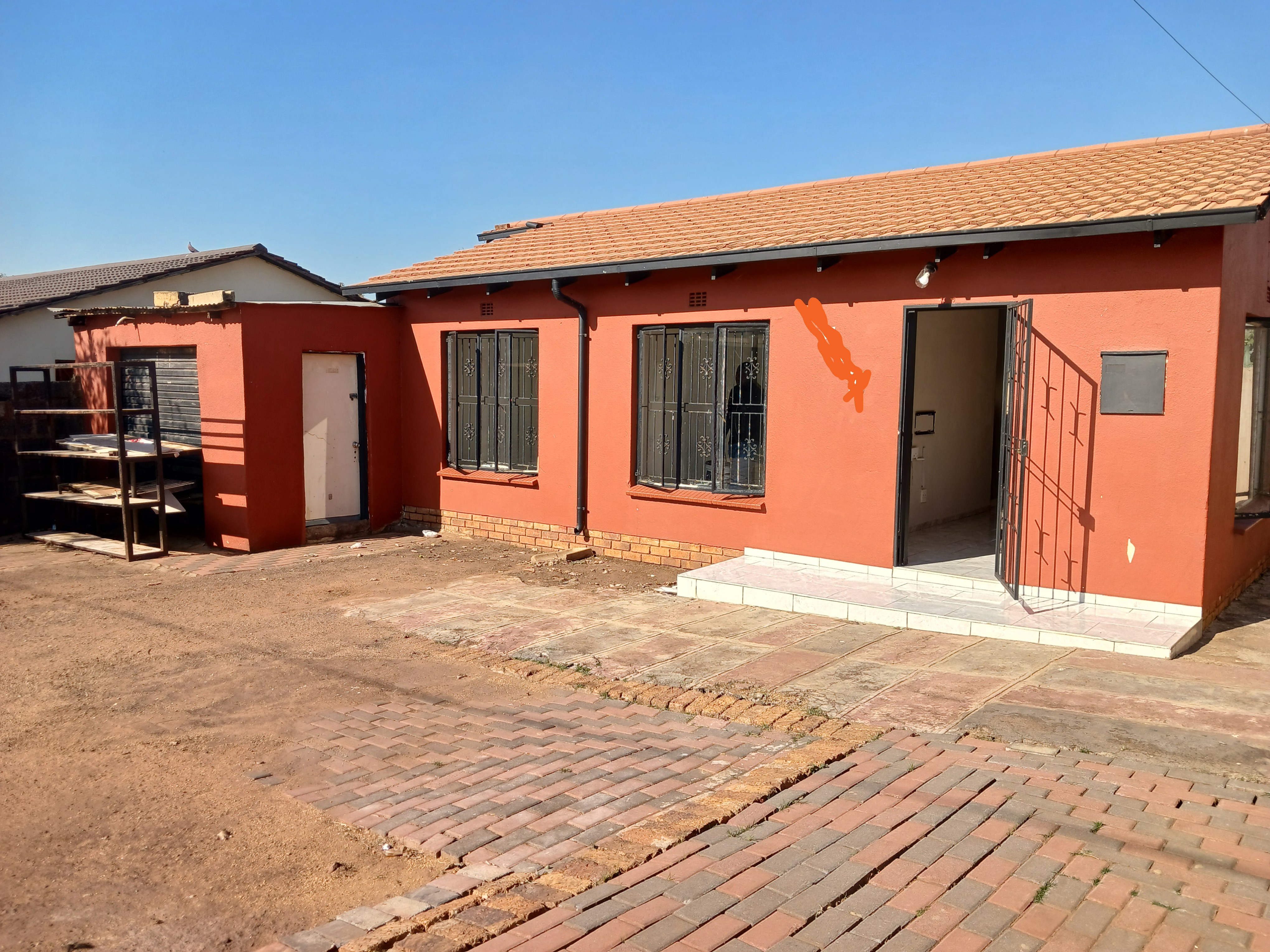 3 Bedroom Property for Sale in Chiawelo Gauteng