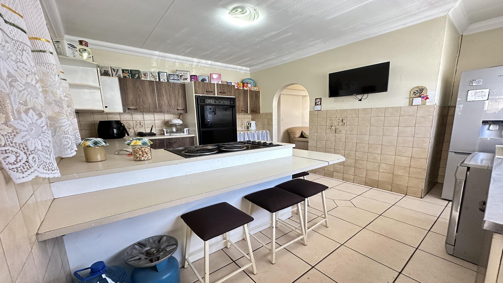 3 Bedroom Property for Sale in Bonaero Park Gauteng