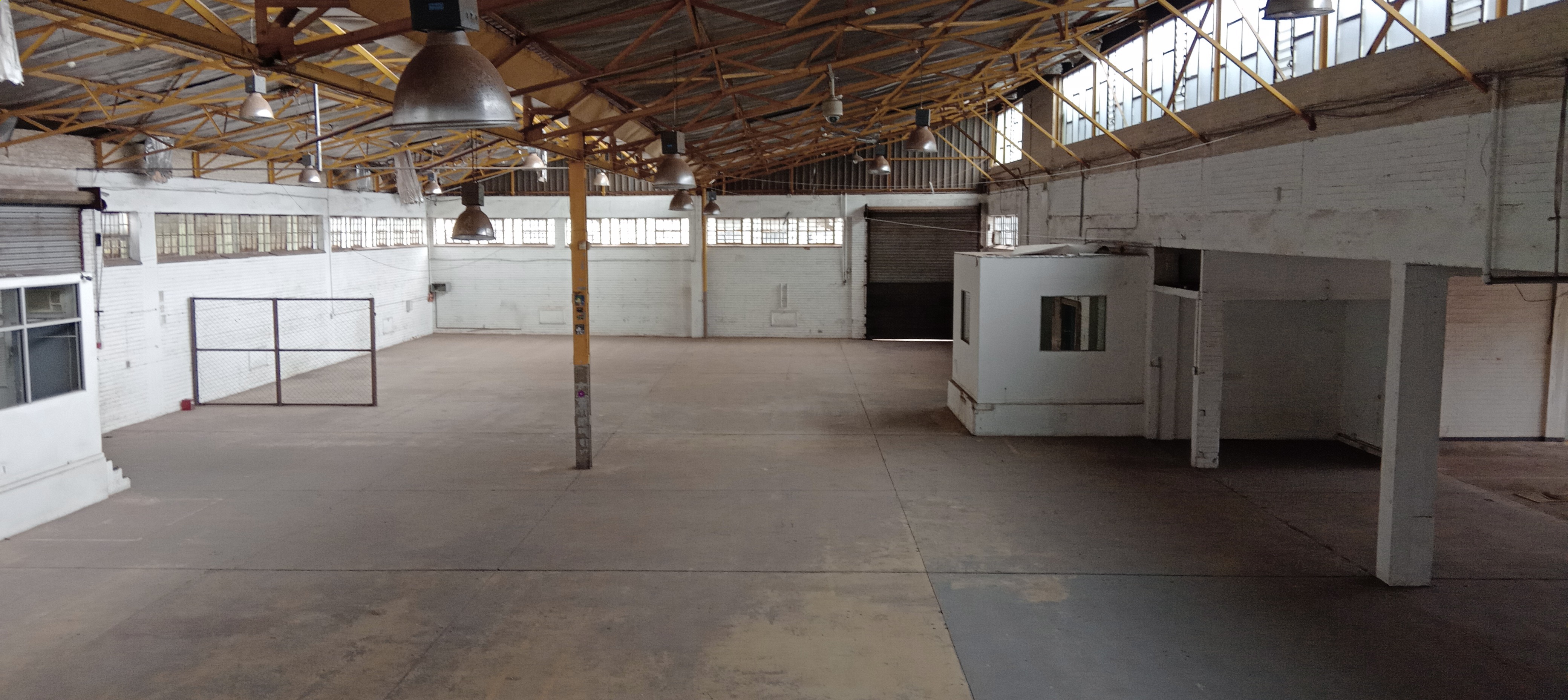 To Let commercial Property for Rent in Benrose Gauteng