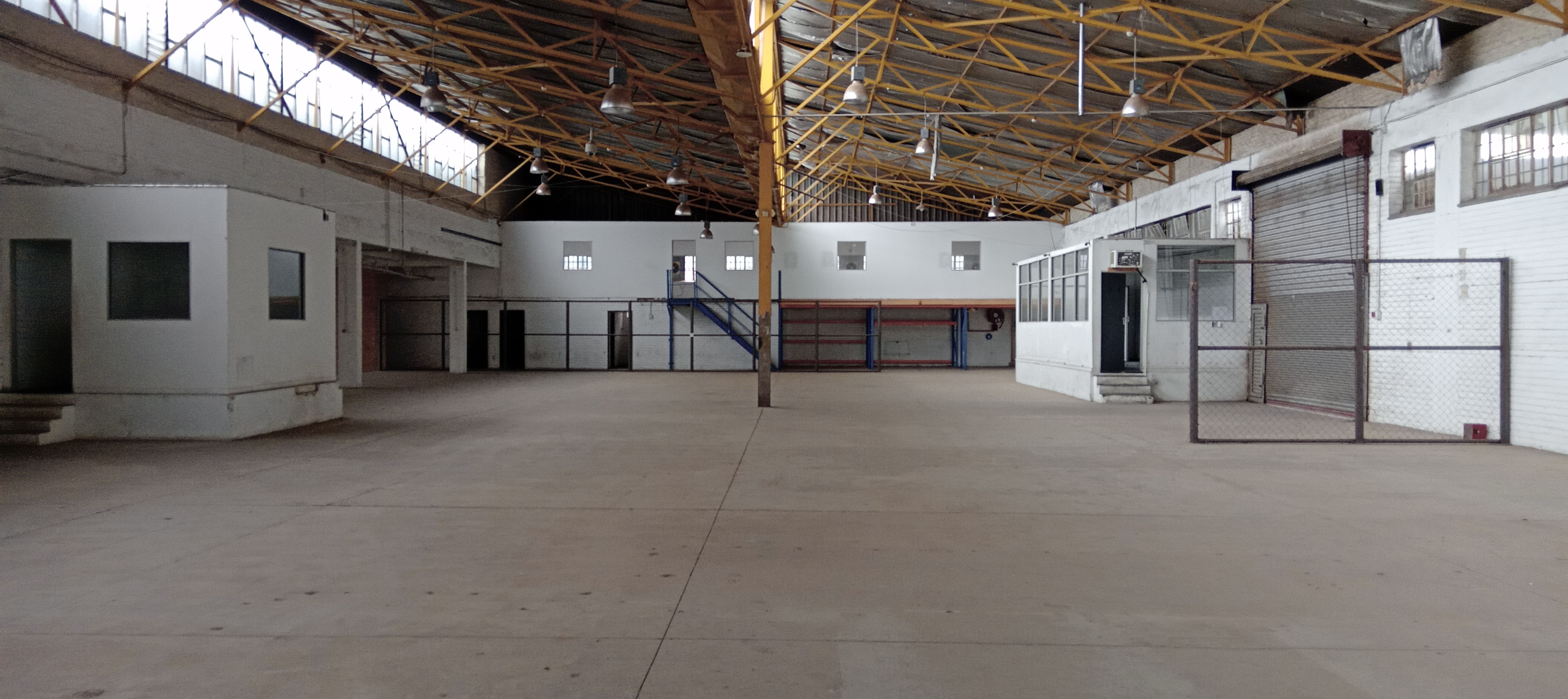 To Let commercial Property for Rent in Benrose Gauteng