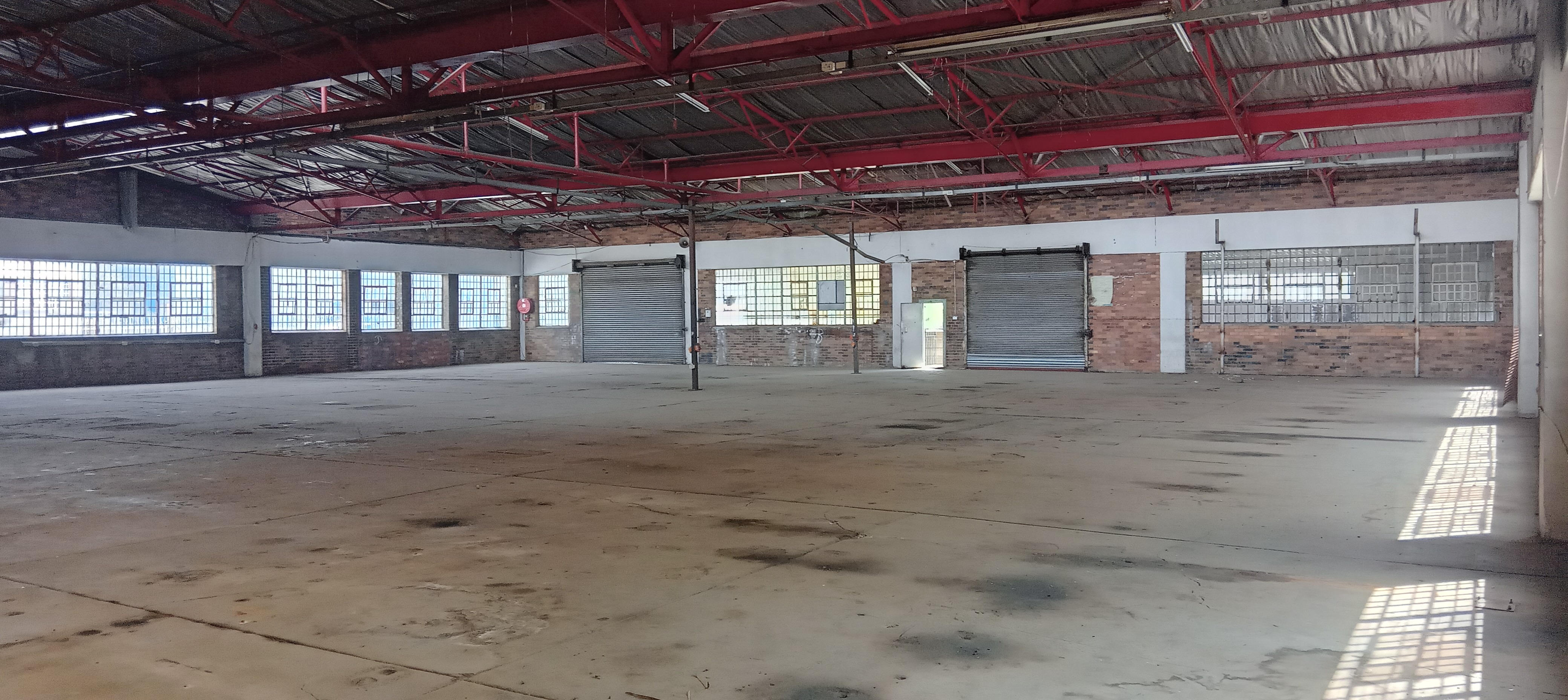 To Let commercial Property for Rent in Benrose Gauteng