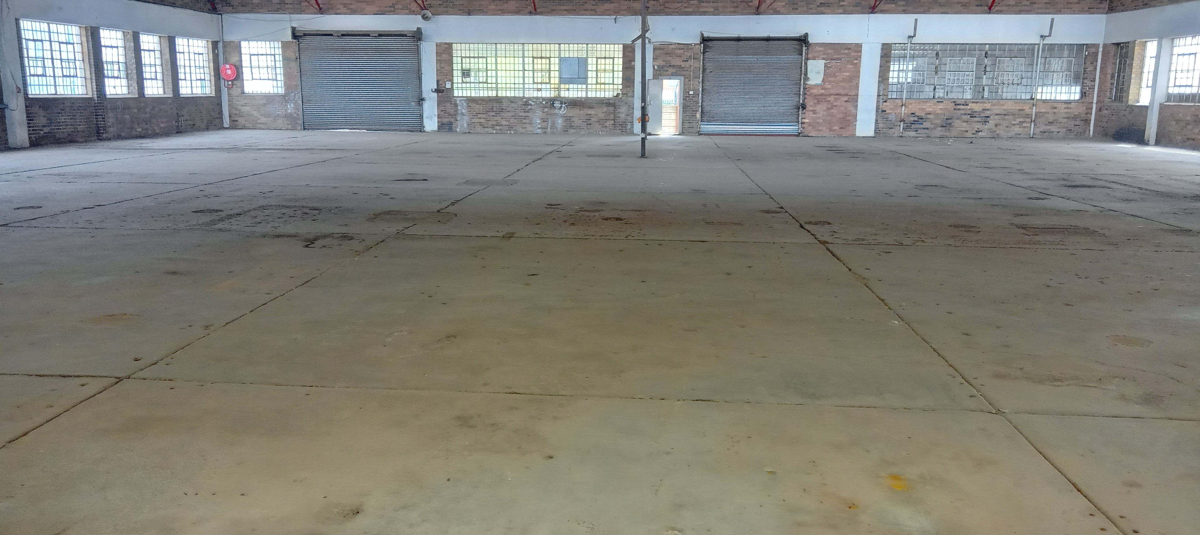 To Let commercial Property for Rent in Benrose Gauteng