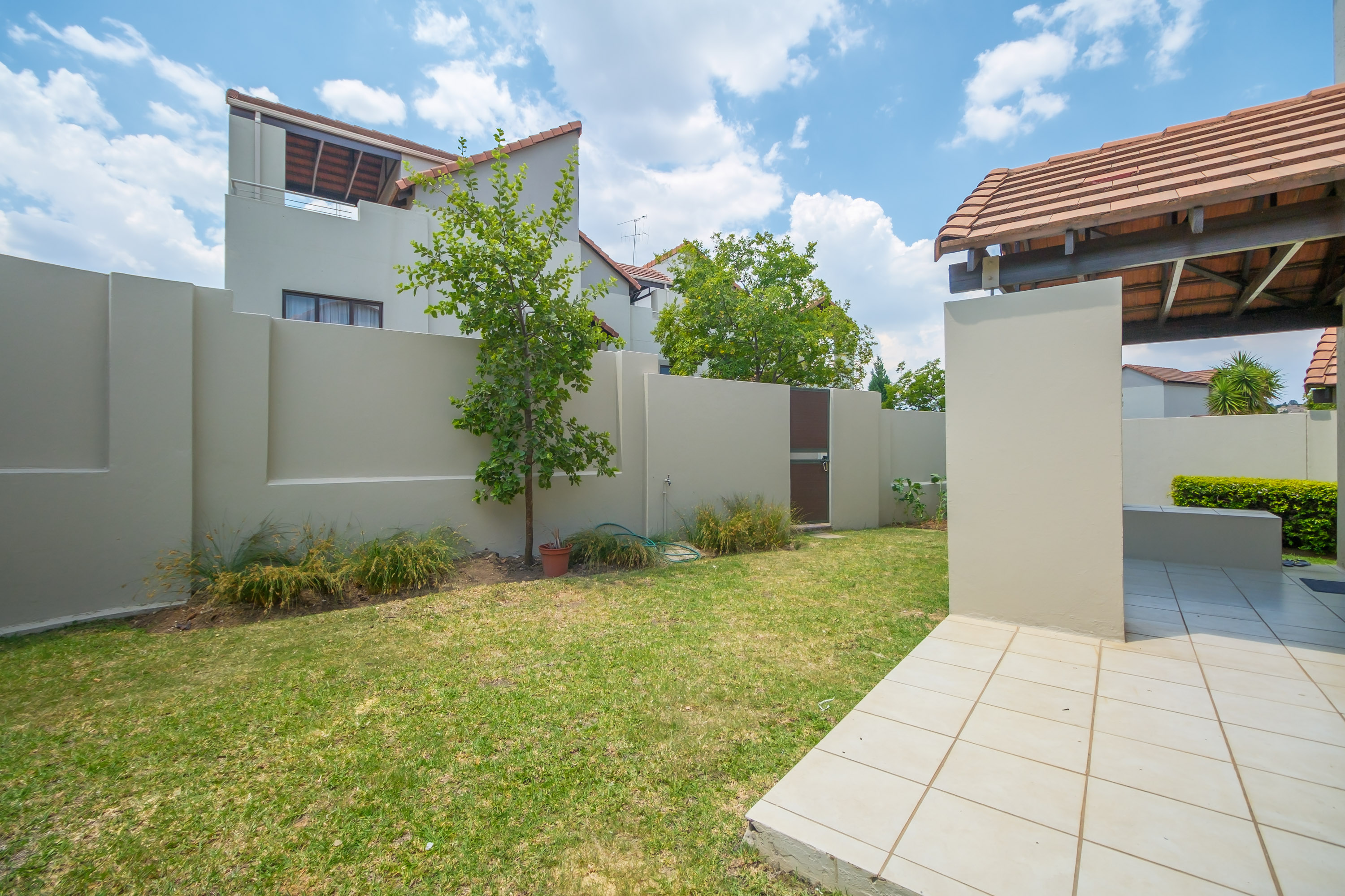 3 Bedroom Property for Sale in Fourways Gauteng