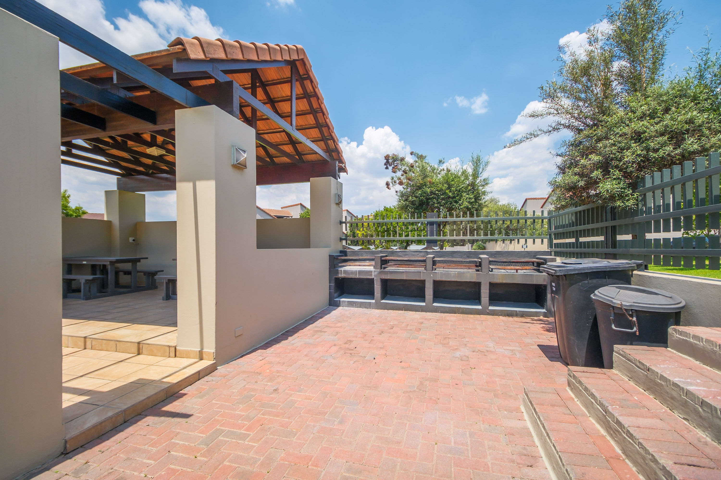 3 Bedroom Property for Sale in Fourways Gauteng