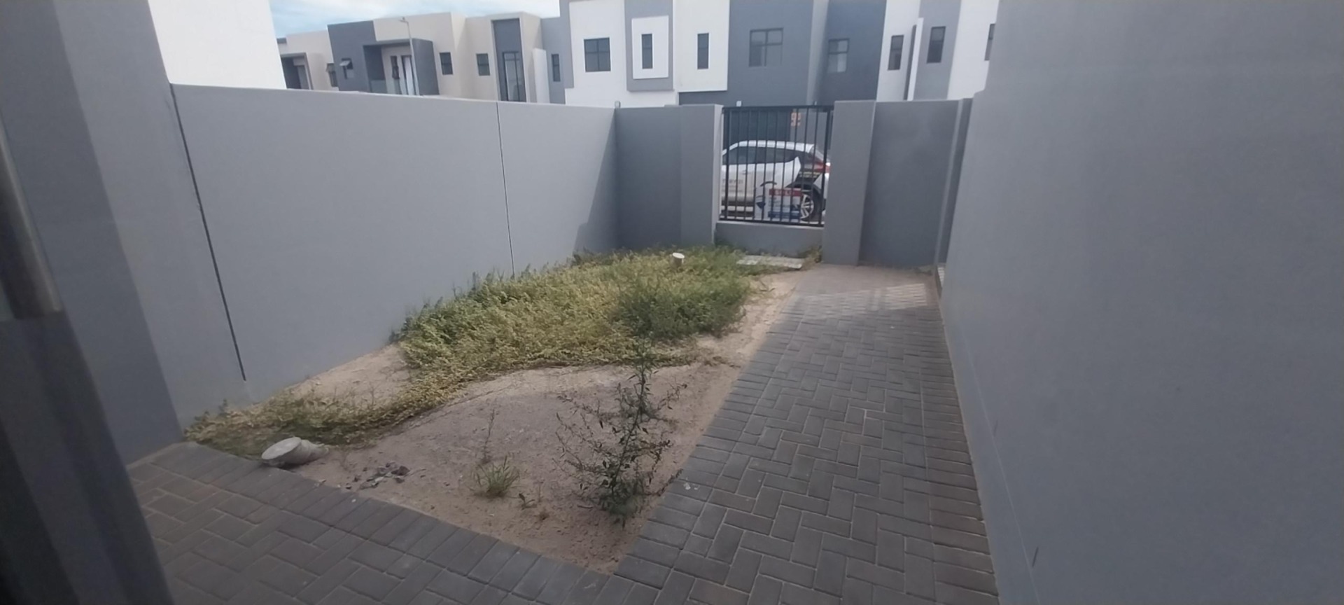 To Let 3 Bedroom Property for Rent in Sandown Gauteng