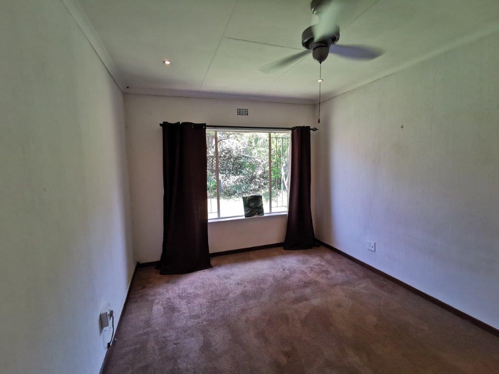 3 Bedroom Property for Sale in Brackendowns Gauteng