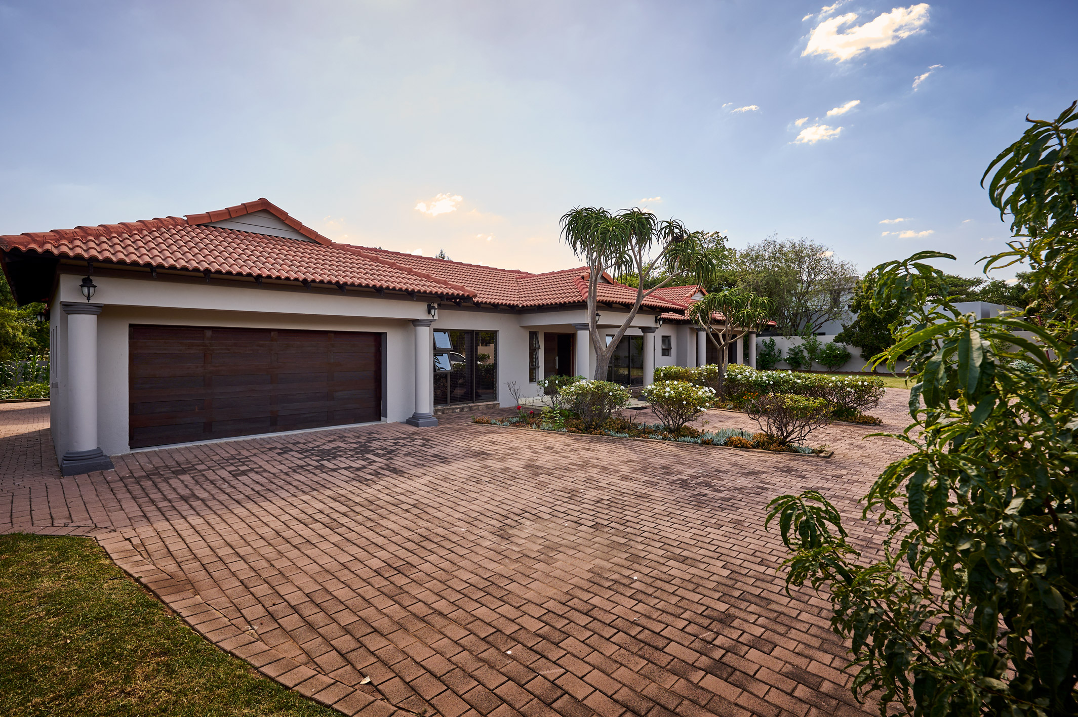 4 Bedroom Property for Sale in Carlswald Estate Gauteng